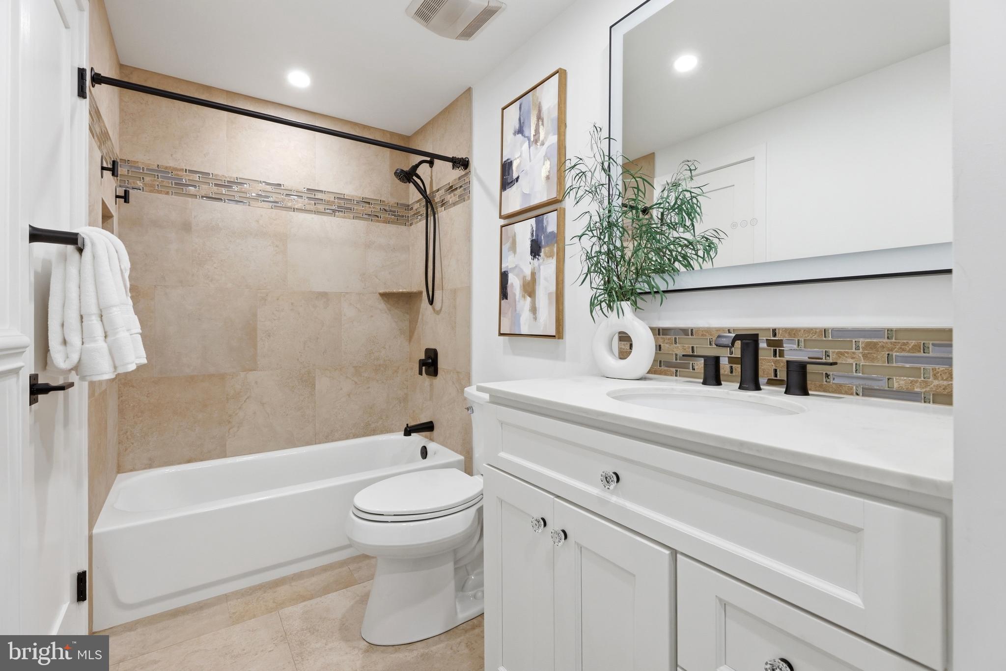 THOMPSONS PURCHASE - Residential