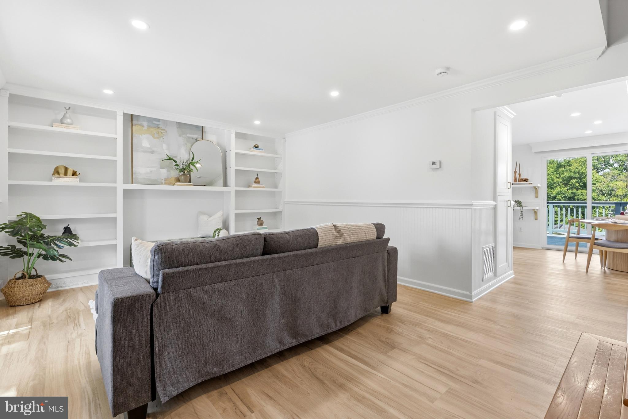 THOMPSONS PURCHASE - Residential