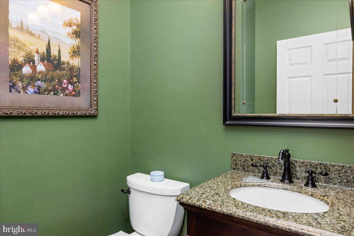 NORTH POINTE - Residential