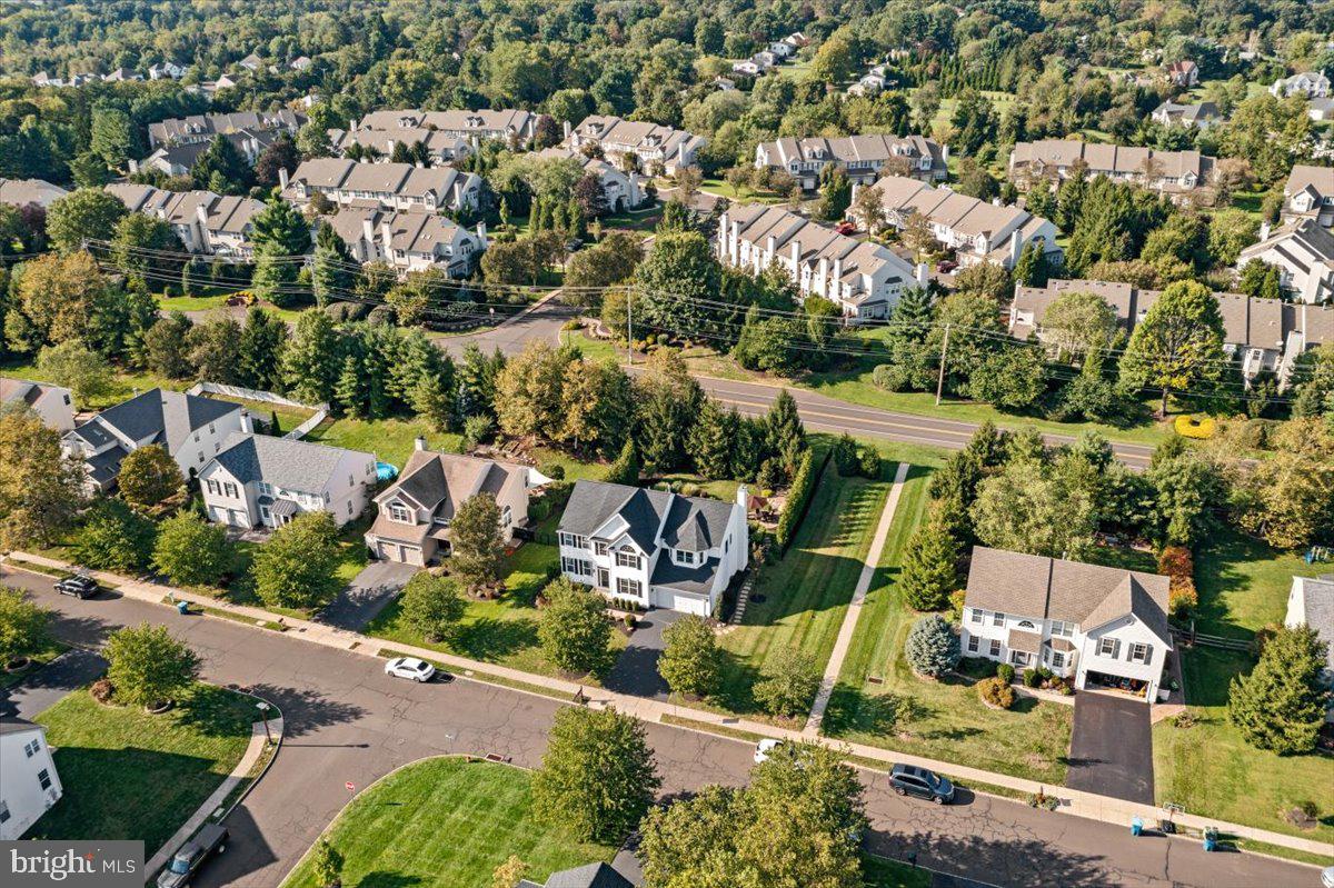 NORTH POINTE - Residential