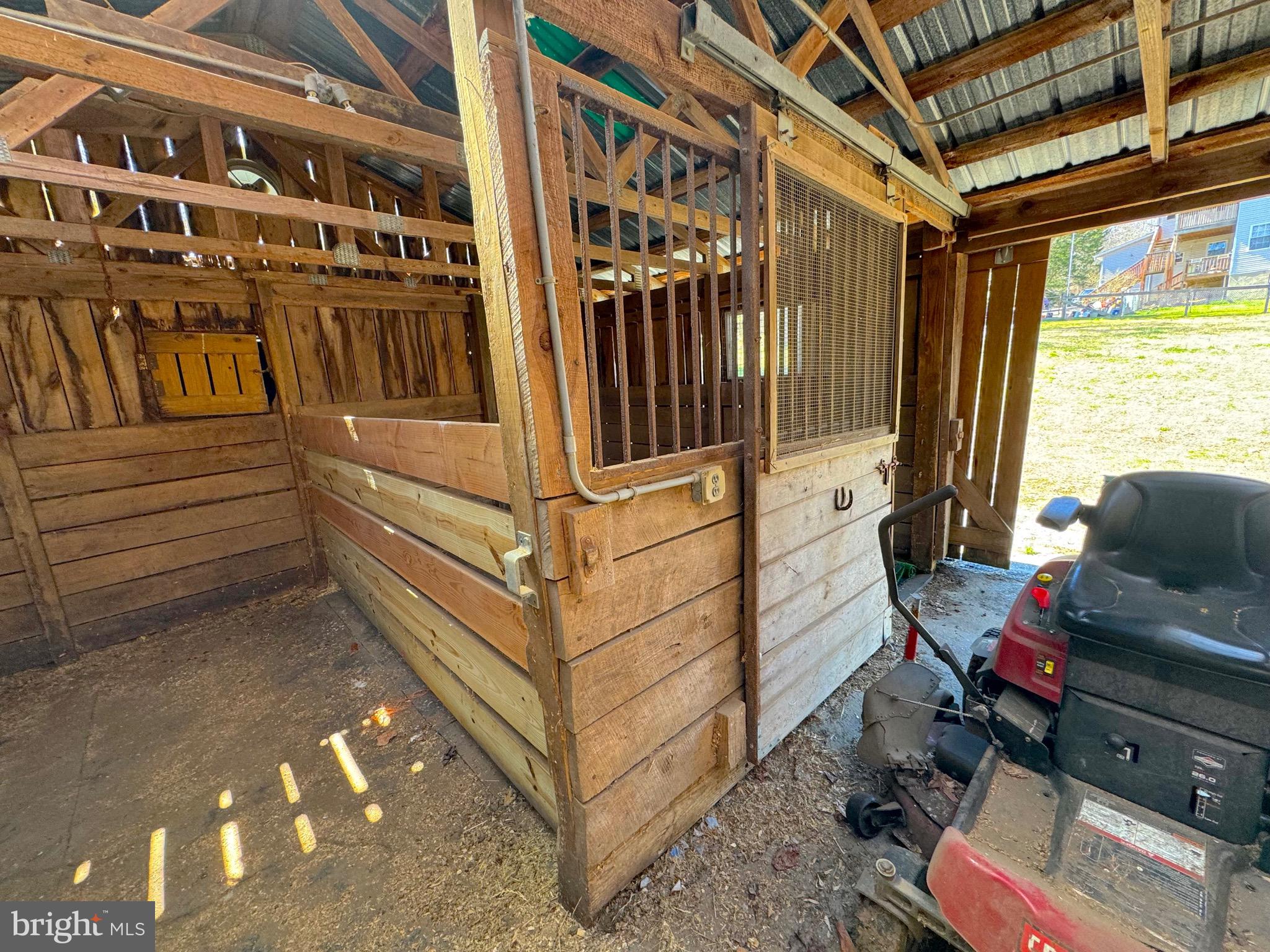 BLUE RIDGE FARMS - Farm