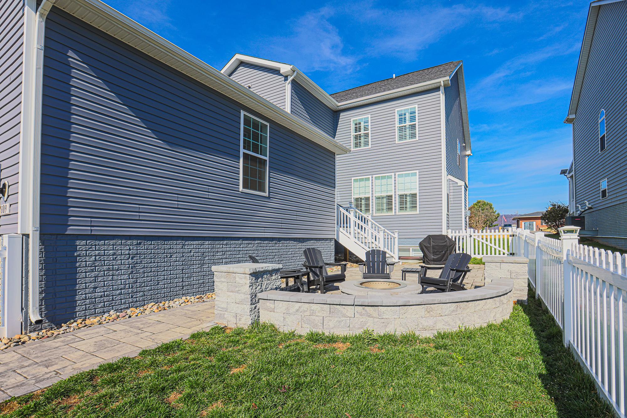 BRUNSWICK CROSSING - Residential