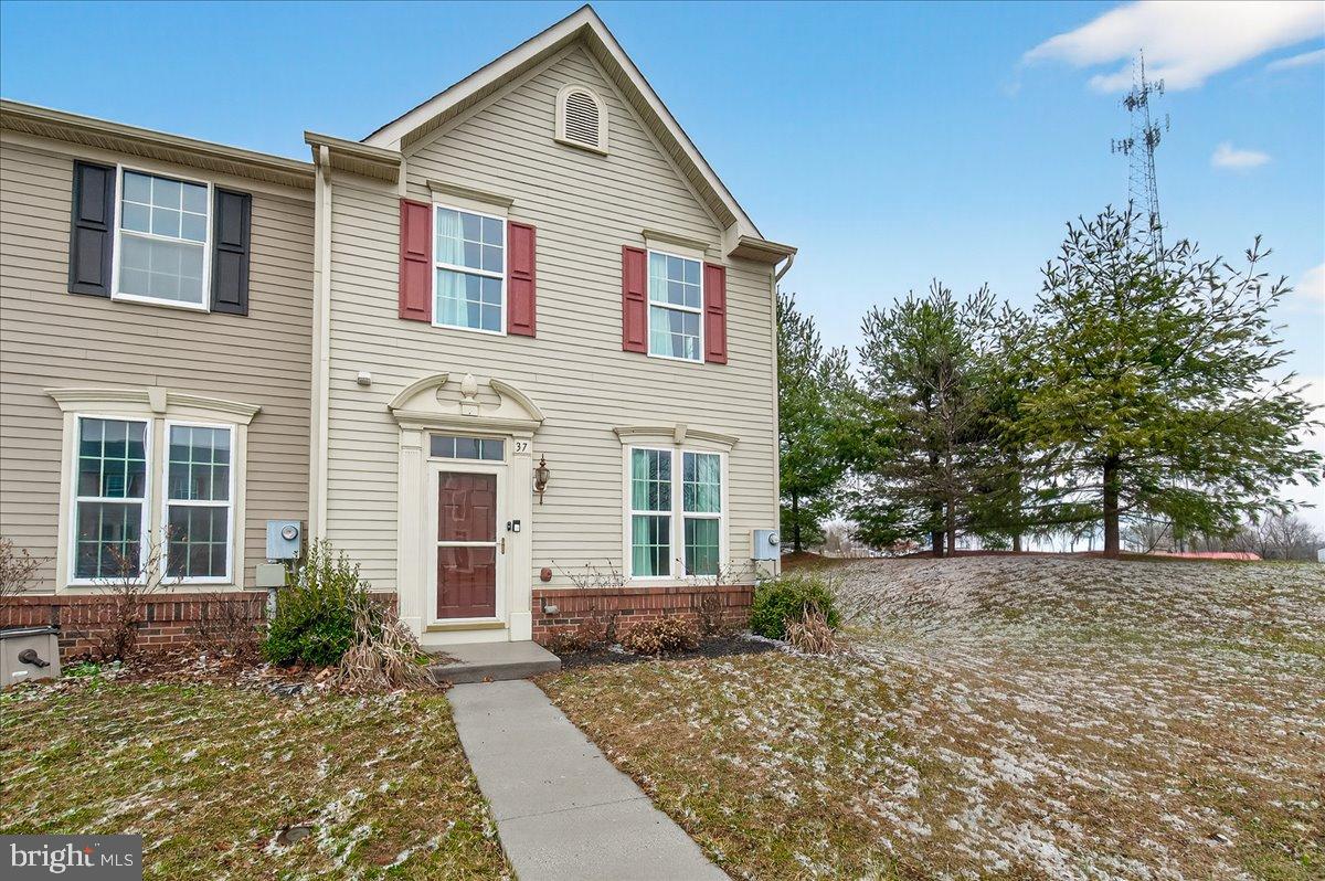 Discover the charm of this inviting end-of-row townhouse nestled in the desirable Brookfield community. Built in 2013, this home offers a perfect blend of modern comfort and classic Colonial style. The level lot provides a manageable outdoor space, ideal for gardening or enjoying a peaceful afternoon. Residents benefit from a well-maintained community with amenities including a boat ramp, picnic area, and common grounds, perfect for leisurely weekends and gatherings. The association takes care of common area maintenance and snow removal, allowing you to enjoy your home without the hassle of upkeep. New carpet, new stainless steel appliances, fresh paint throughout, and new LVP flooring make this 1440sqft home completely move in ready! The convenient parking lot ensures easy access, making it a breeze to come and go. Embrace the opportunity to create your dream home in a community that values comfort and connection. This is more than just a property; it's a place to build lasting memories.