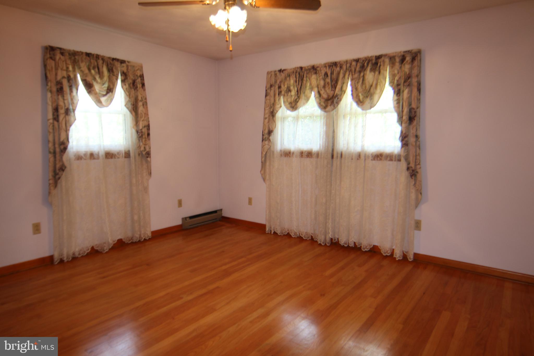 SILVER SPRING - Residential