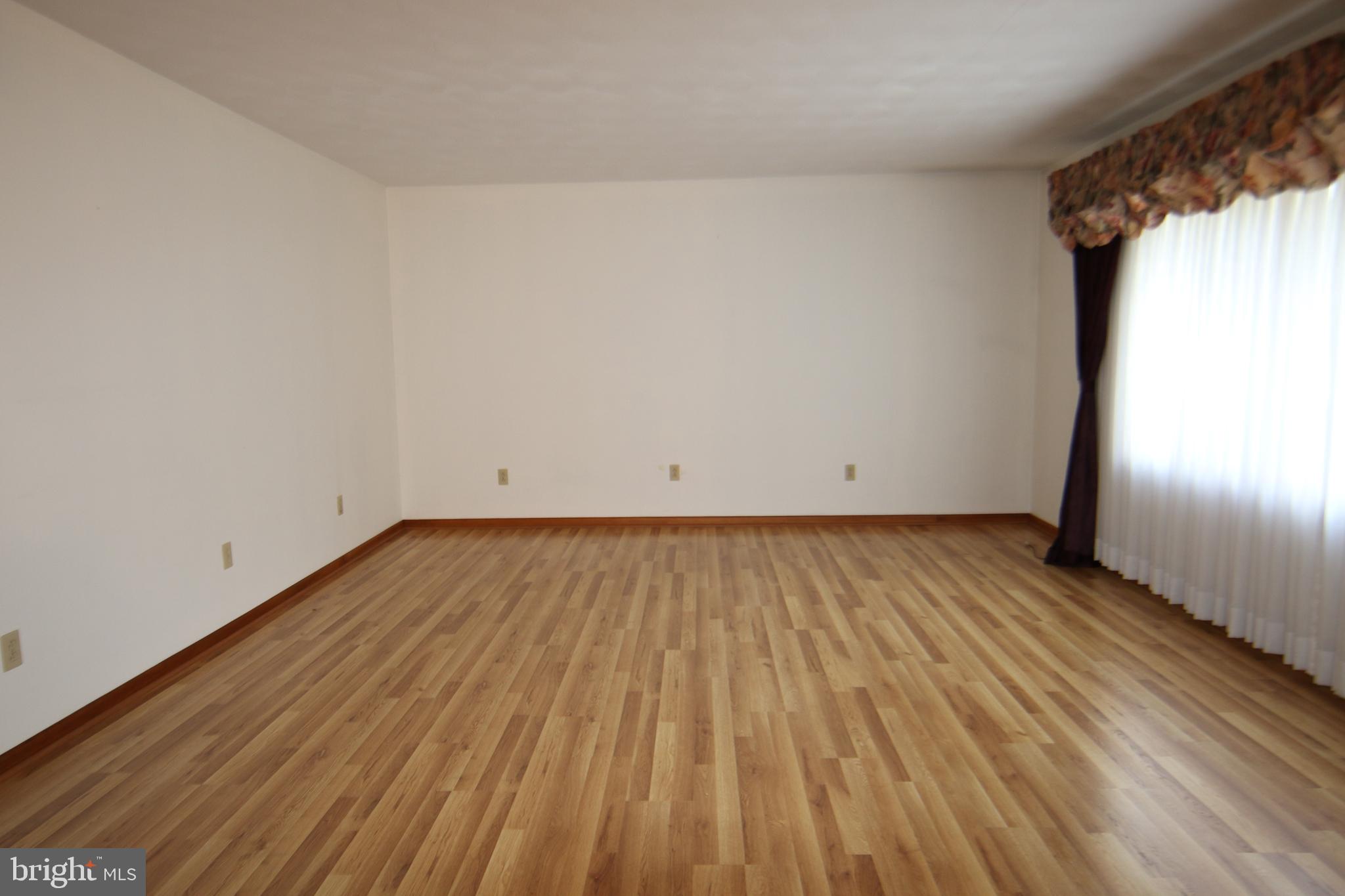SILVER SPRING - Residential