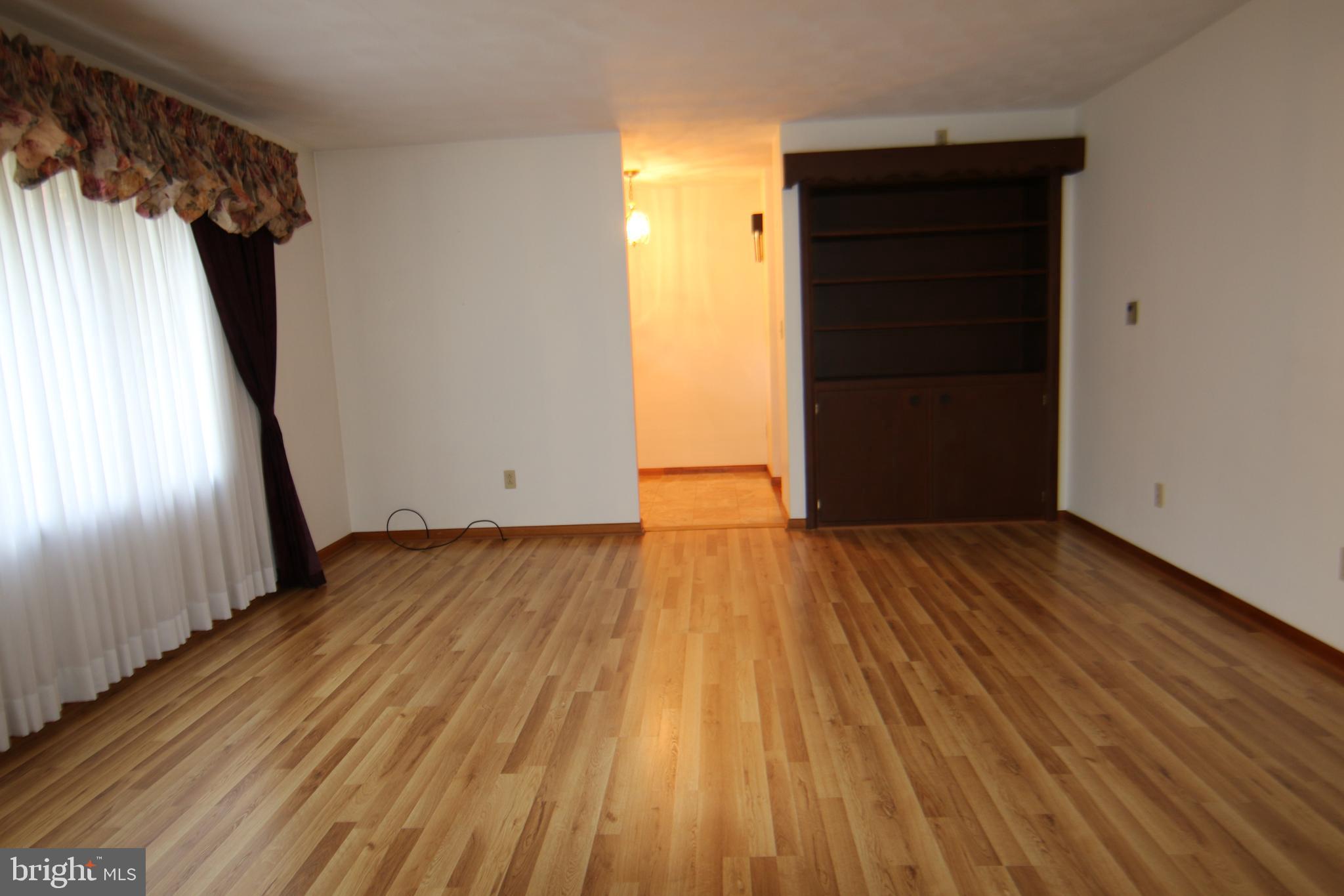 SILVER SPRING - Residential
