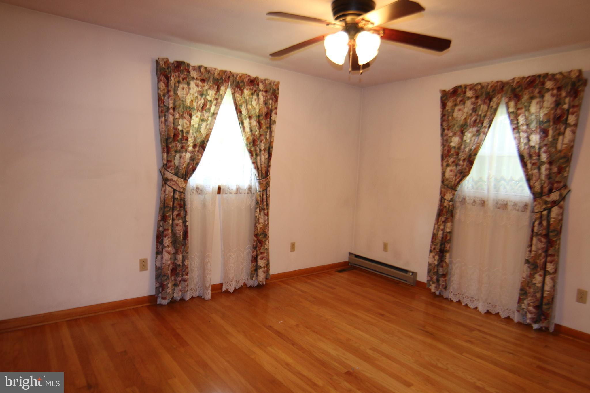 SILVER SPRING - Residential