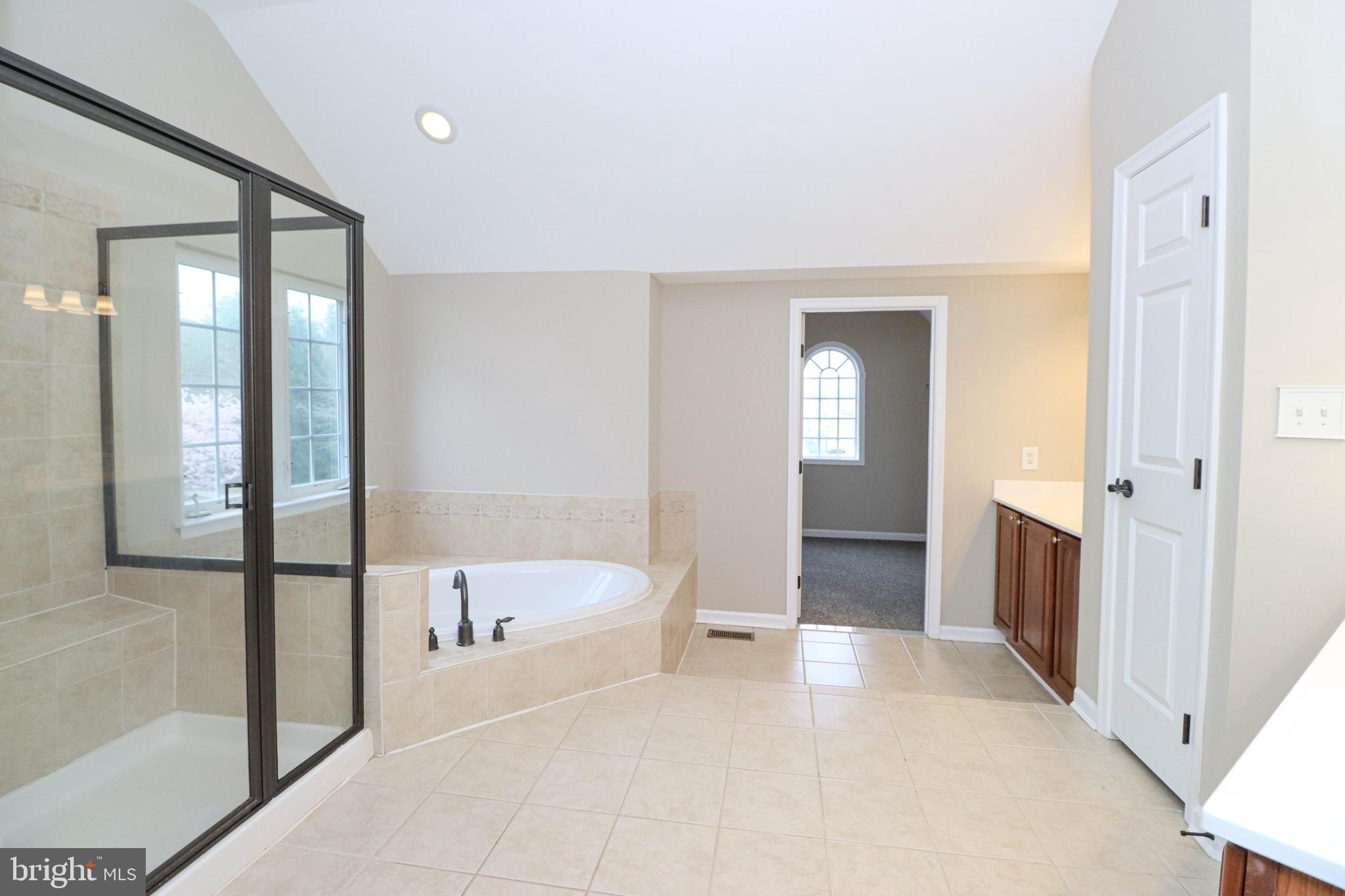 PERRY HALL - Residential