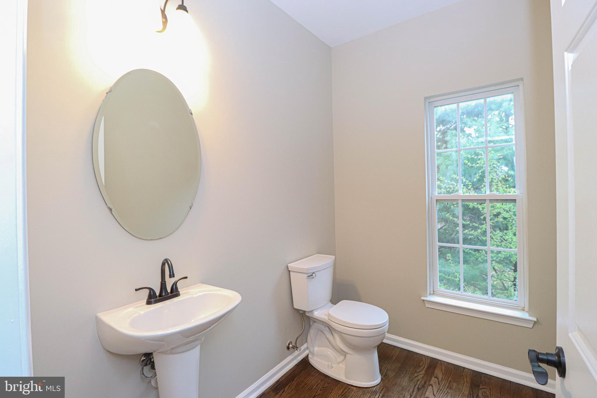 PERRY HALL - Residential