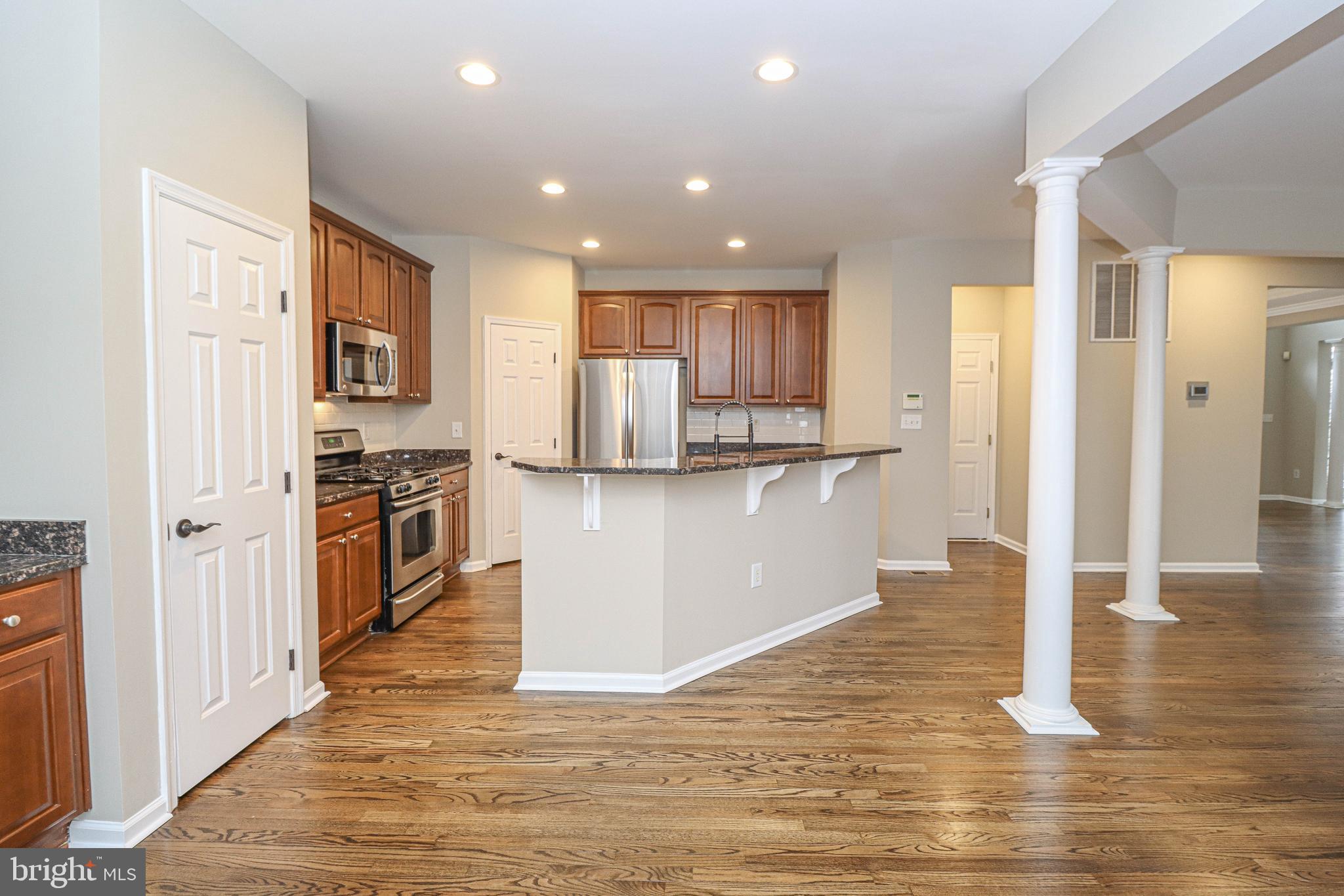 PERRY HALL - Residential