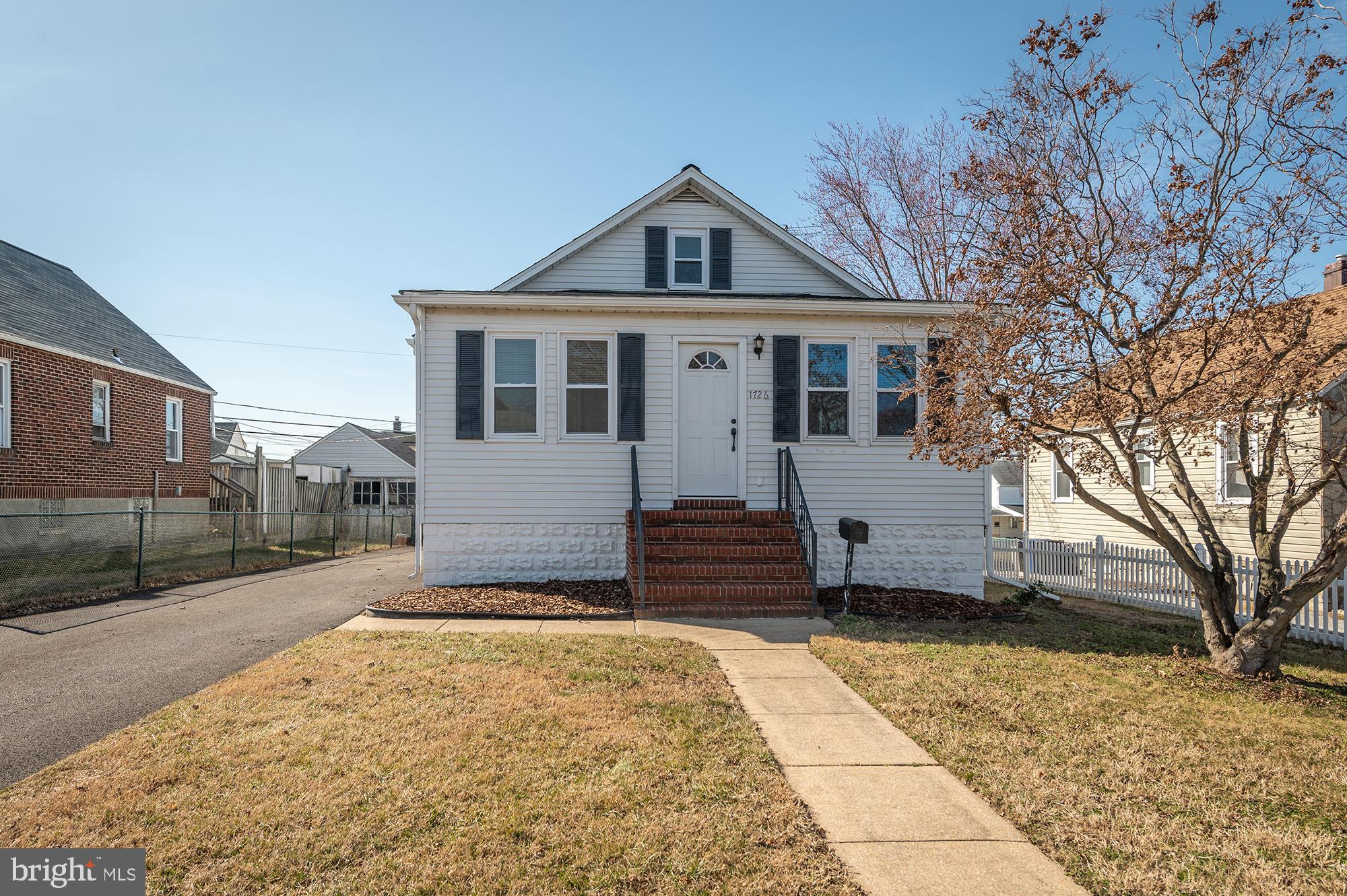 NORWOOD PARK - Residential Lease