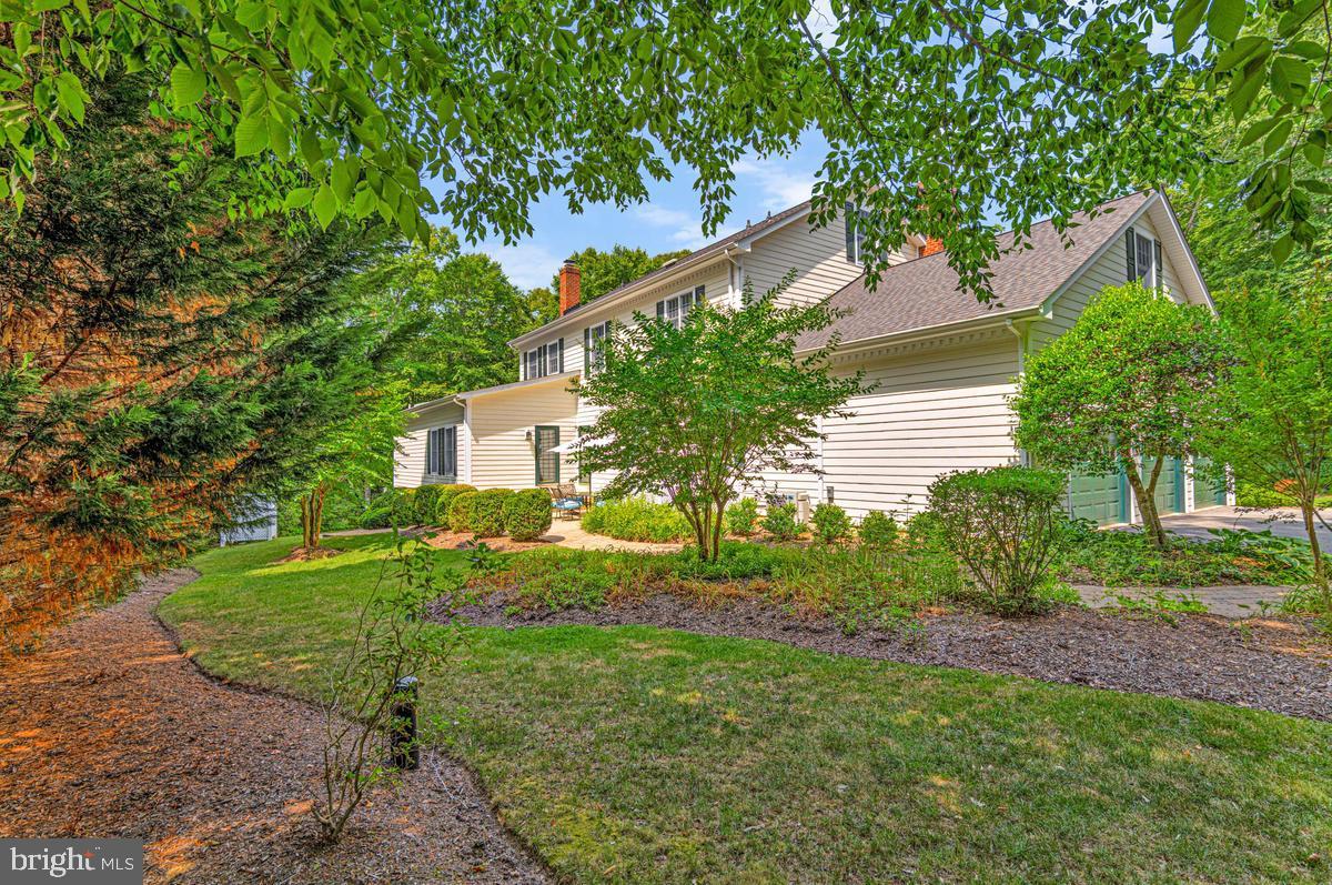 LOCUST GROVE ESTATES - Residential