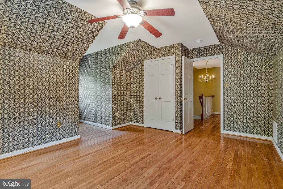 LOCUST GROVE ESTATES - Residential