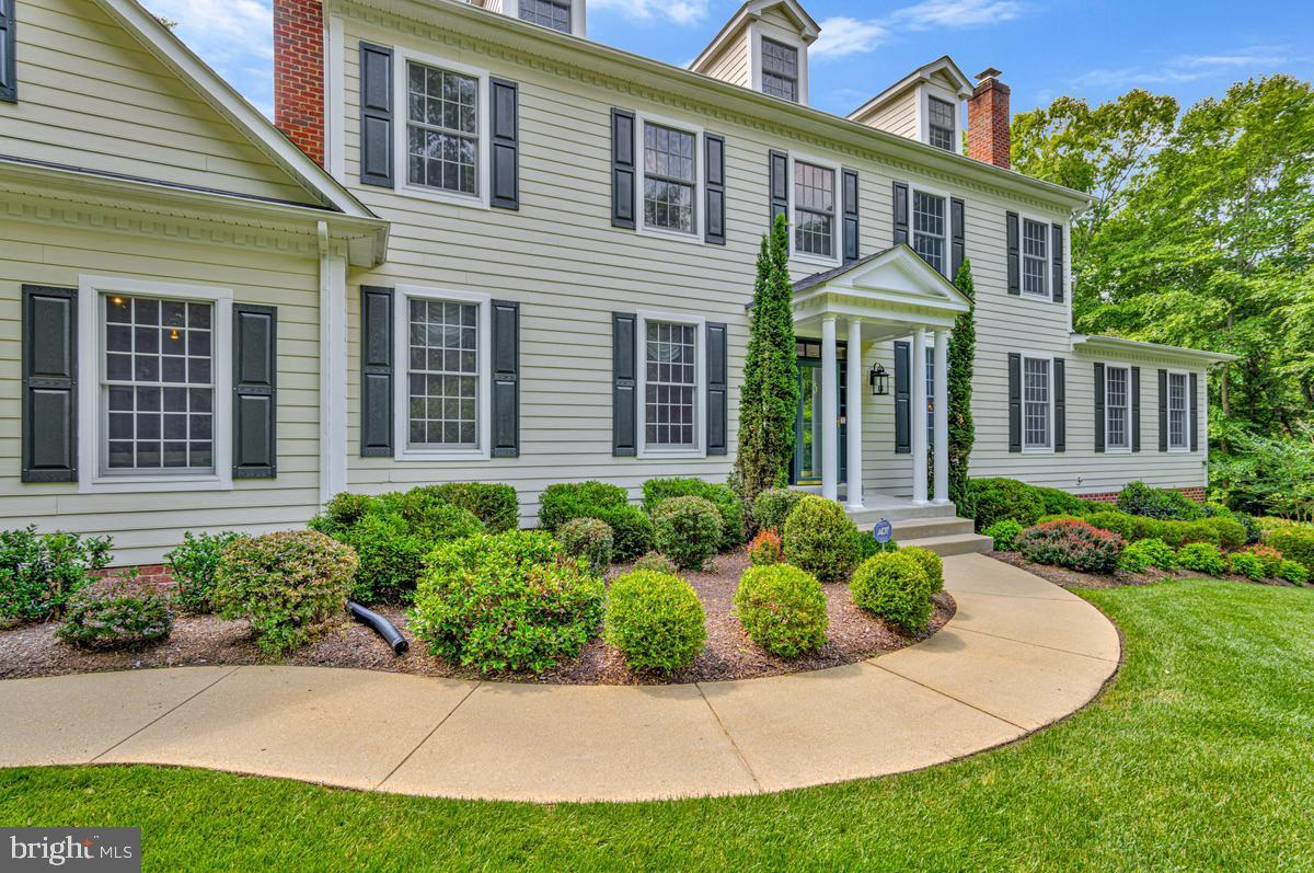 LOCUST GROVE ESTATES - Residential