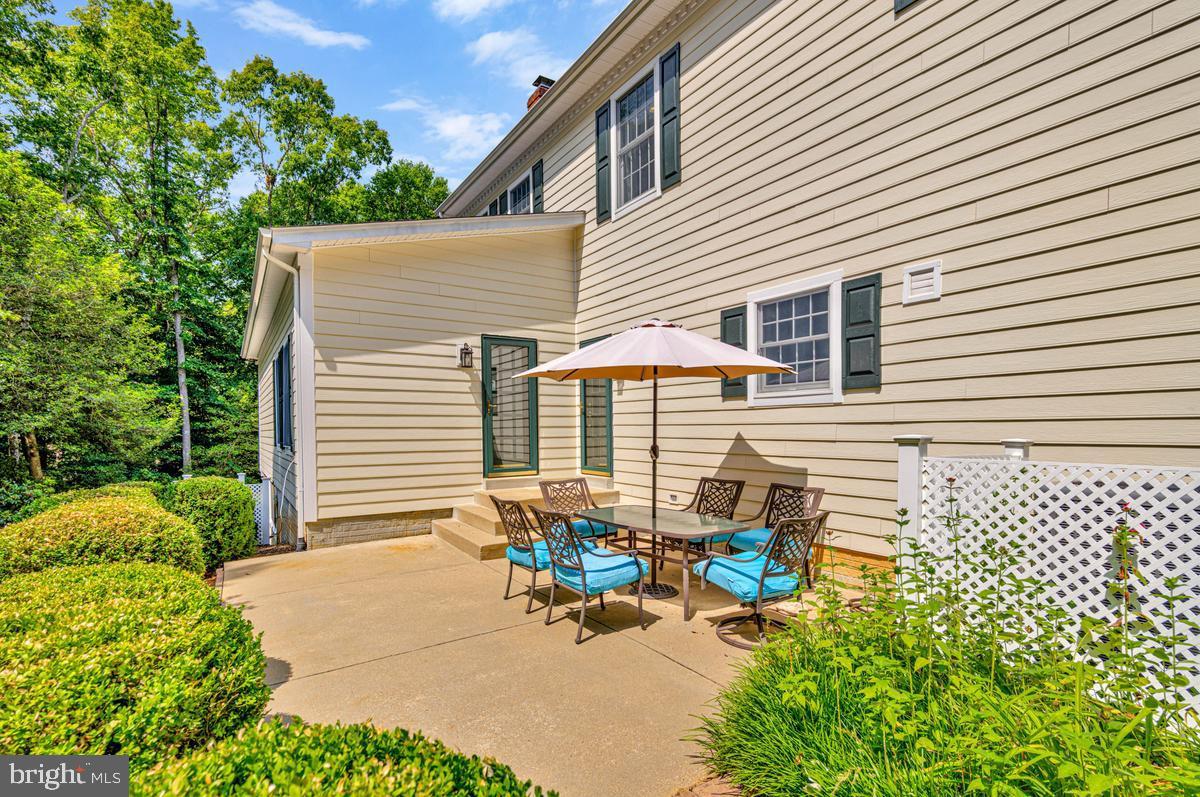 LOCUST GROVE ESTATES - Residential