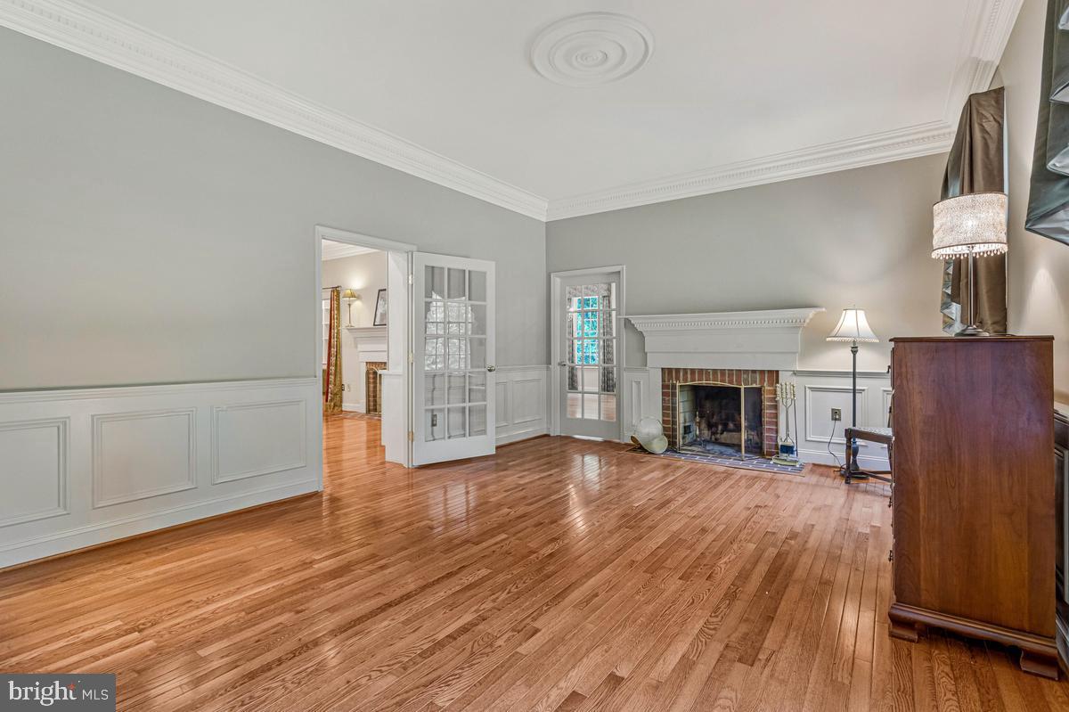 LOCUST GROVE ESTATES - Residential