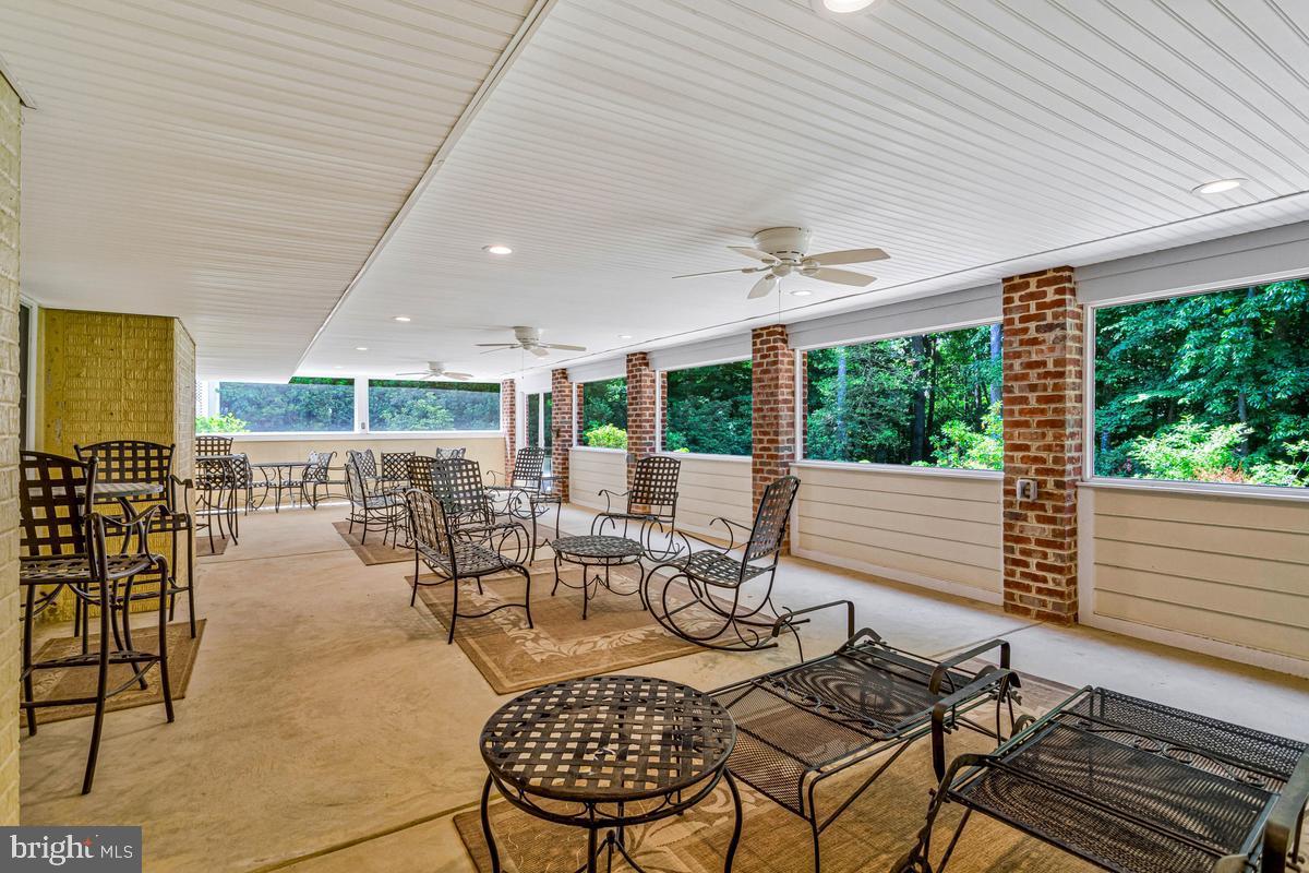 LOCUST GROVE ESTATES - Residential