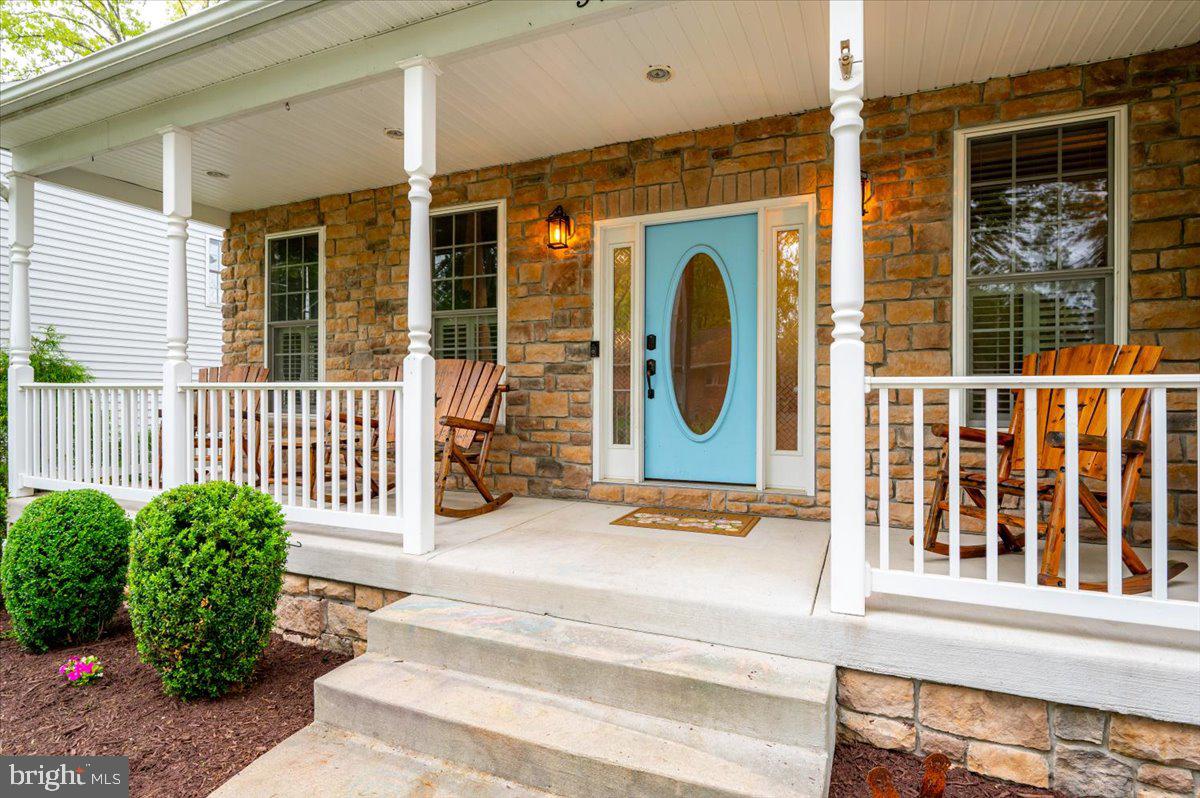 CARROLLTON MANOR - Residential