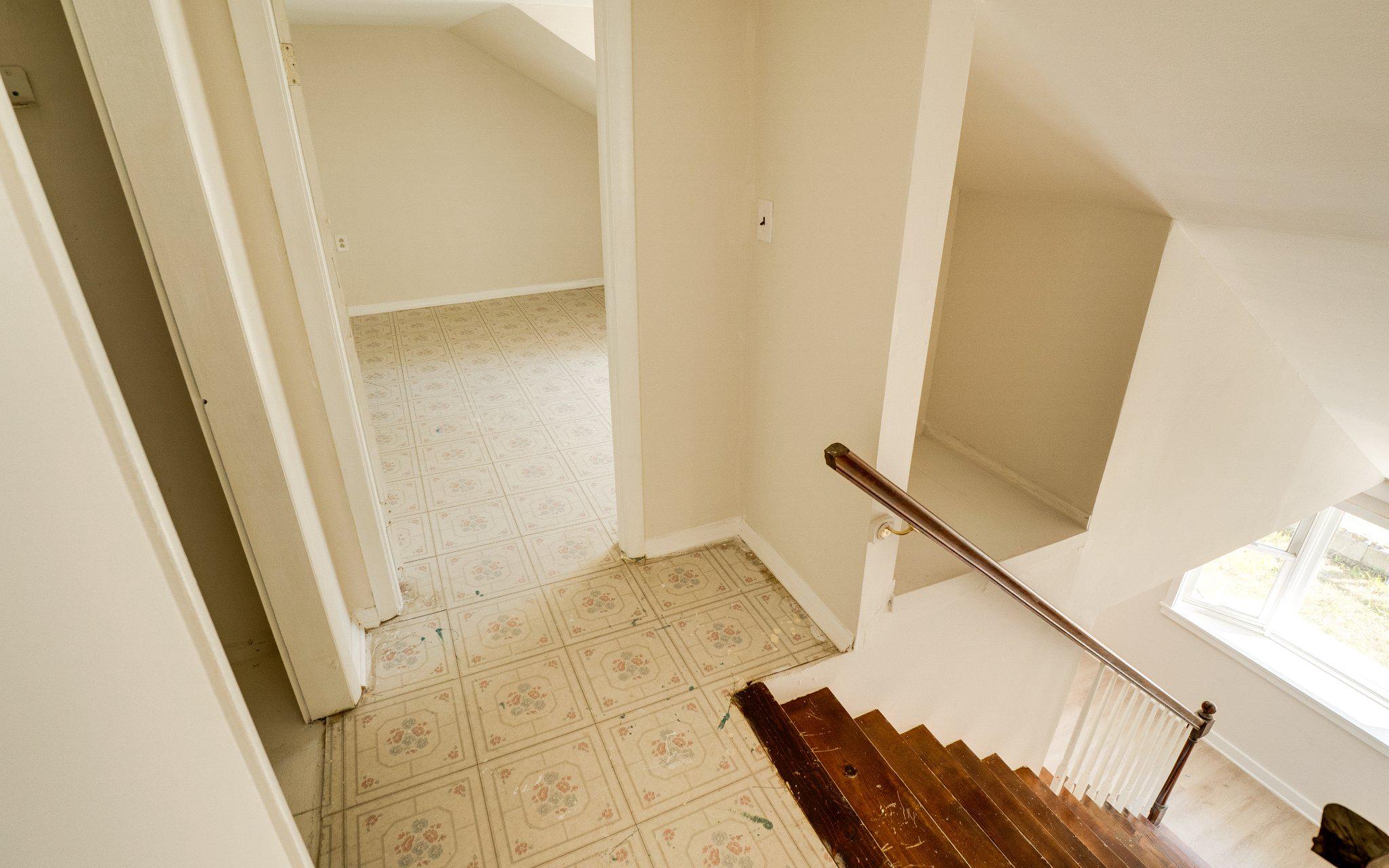 NONAVAILABLE - Residential