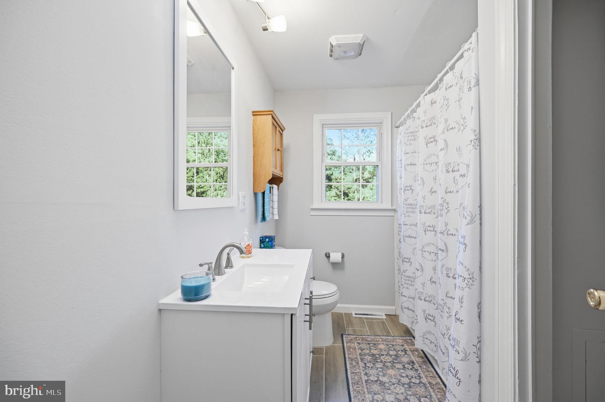 UNIONVILLE CROSSING - Residential