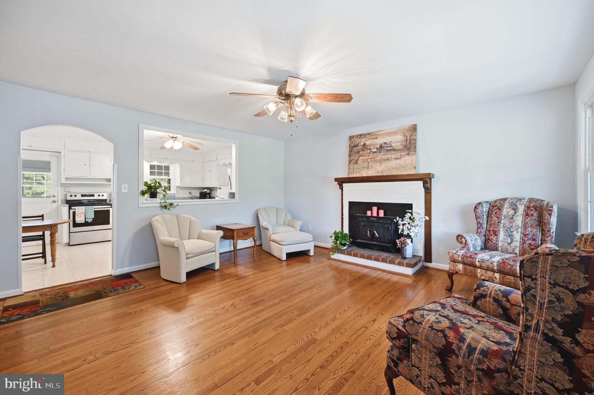 UNIONVILLE CROSSING - Residential