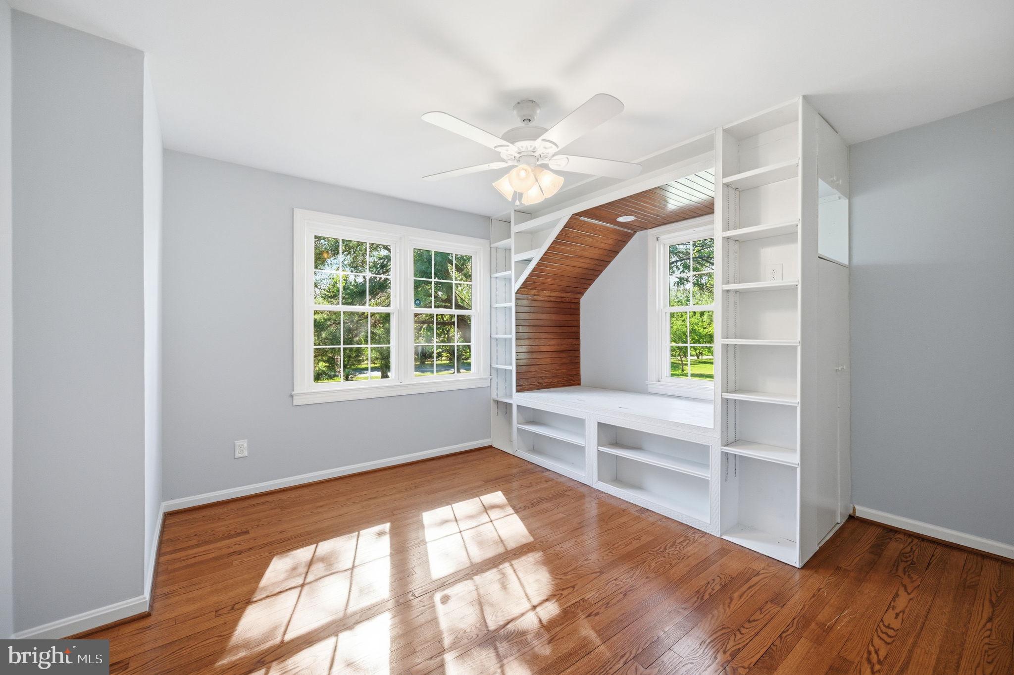 UNIONVILLE CROSSING - Residential