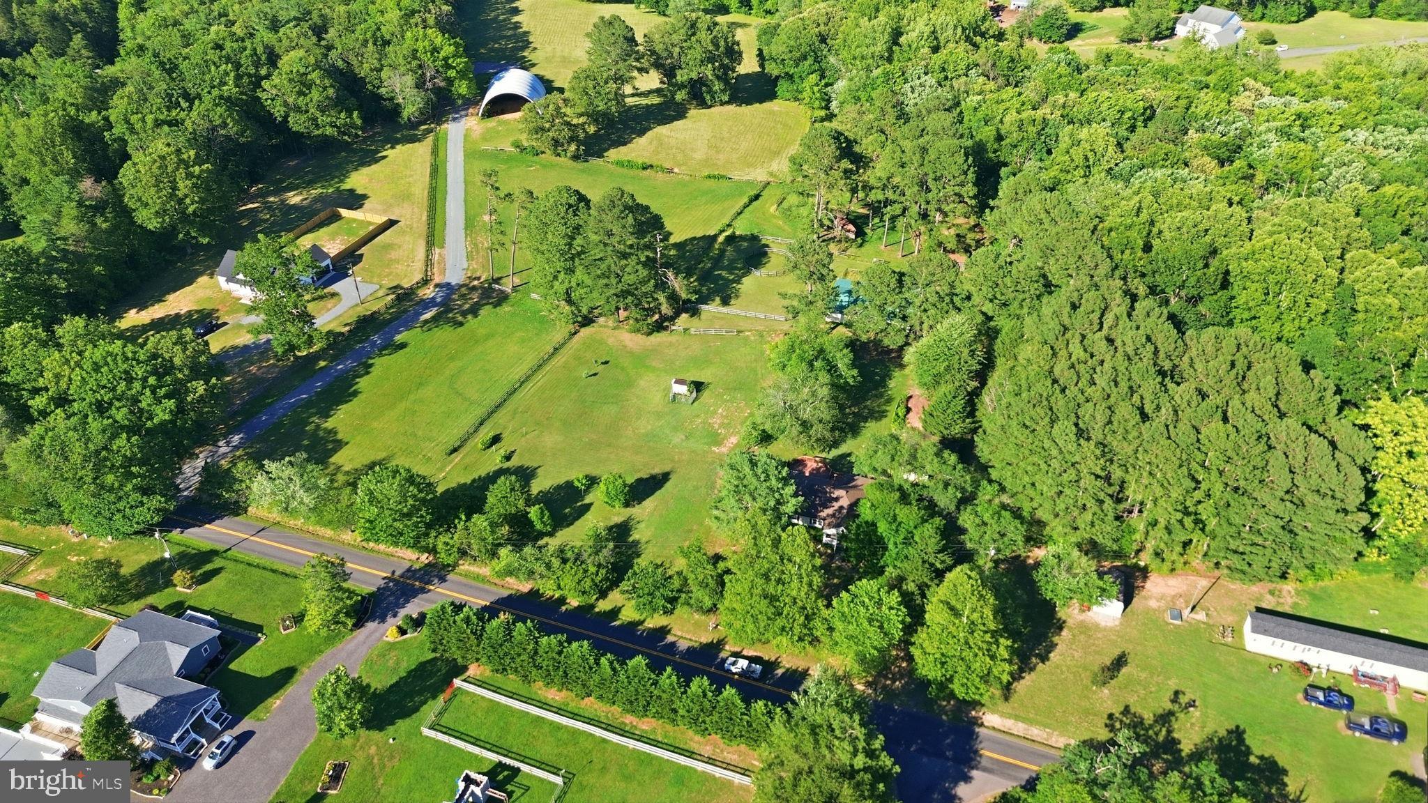 UNIONVILLE CROSSING - Residential