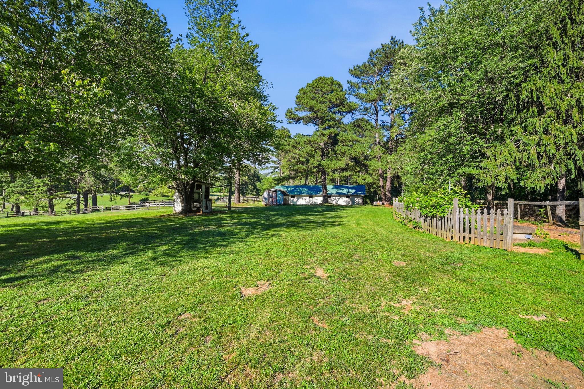 UNIONVILLE CROSSING - Residential