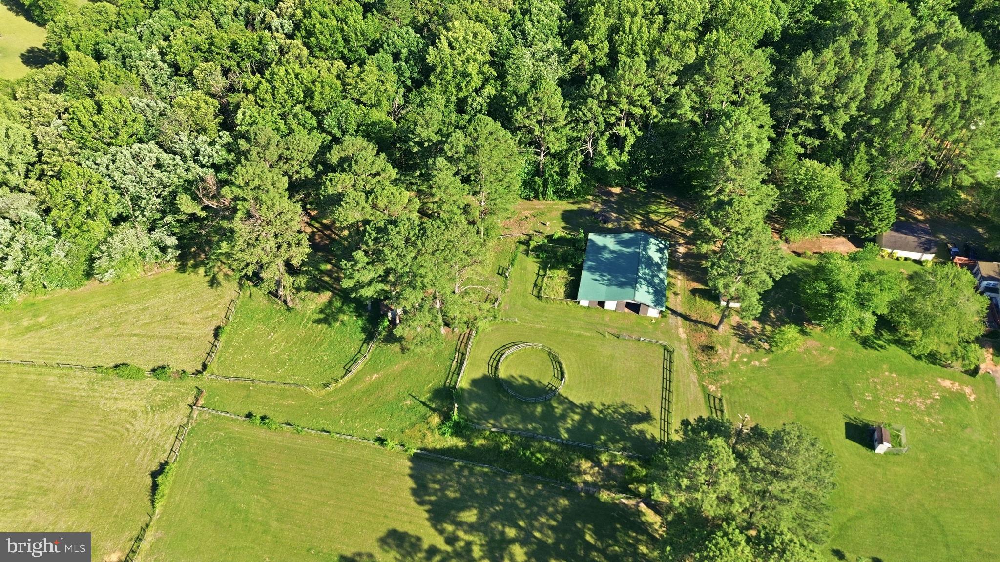 UNIONVILLE CROSSING - Residential