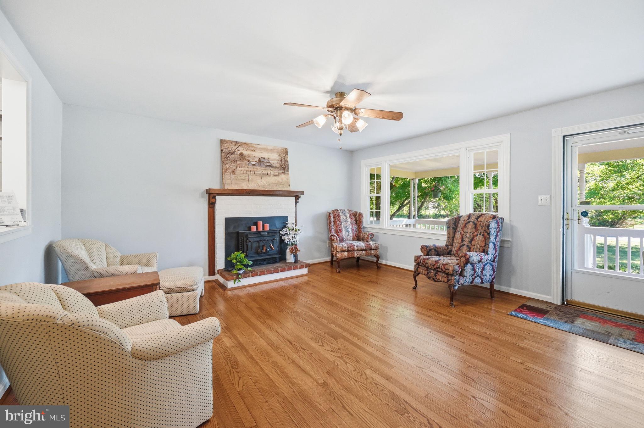 UNIONVILLE CROSSING - Residential