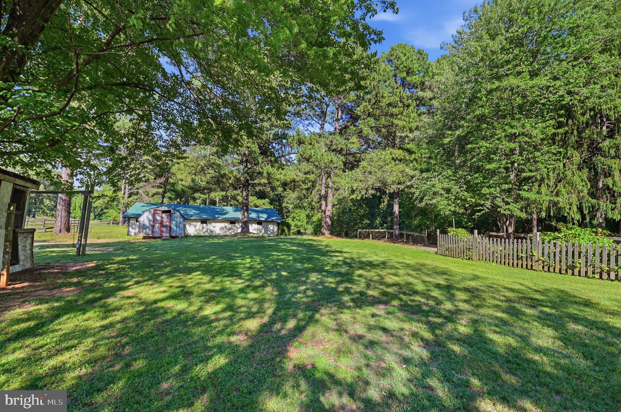 UNIONVILLE CROSSING - Residential