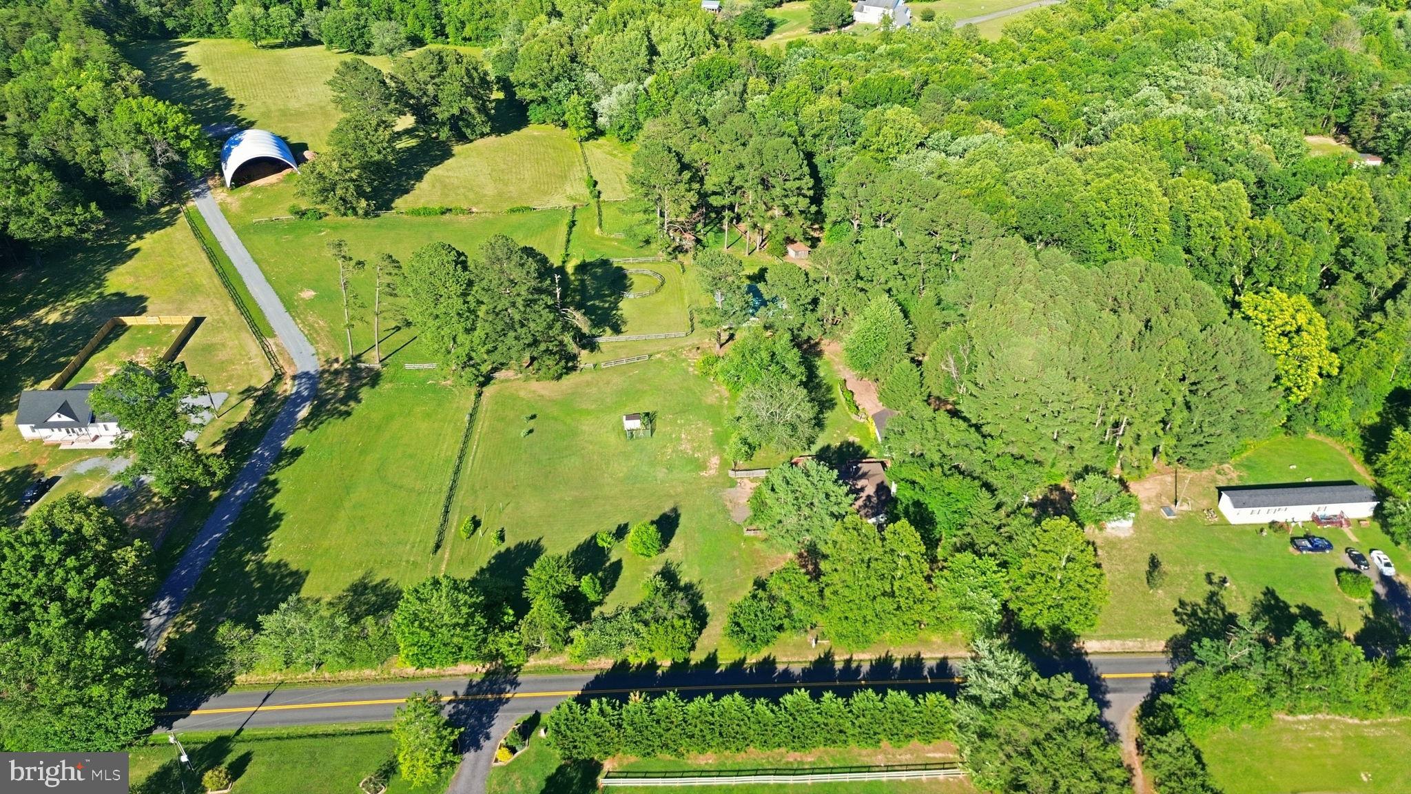 UNIONVILLE CROSSING - Residential