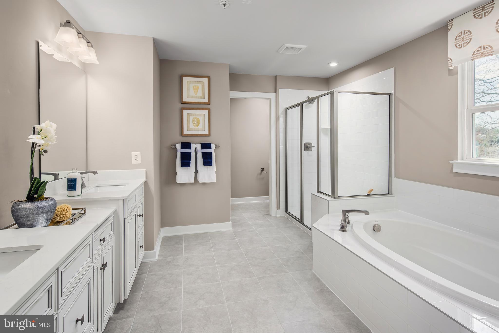 HERITAGE ESTATES - Residential