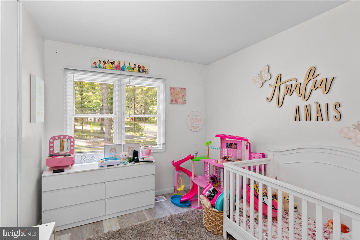 OAK RIDGE ESTATES - Residential