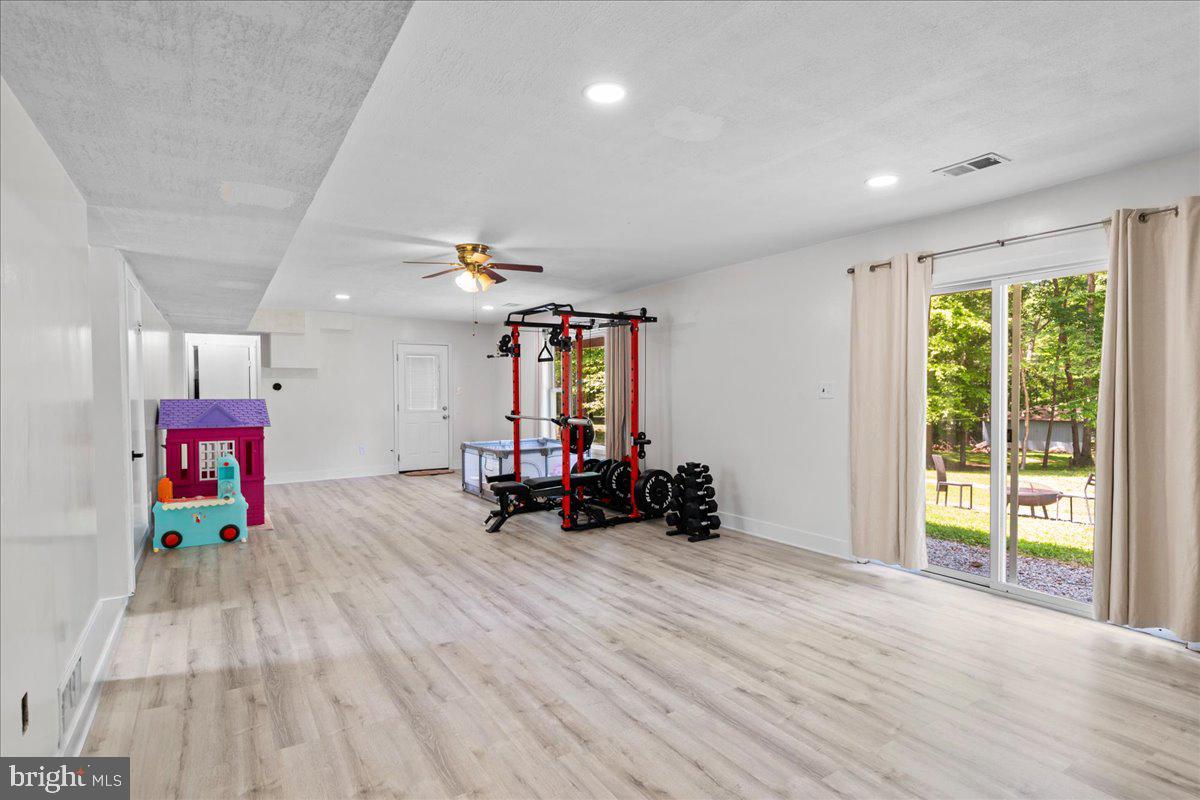 OAK RIDGE ESTATES - Residential