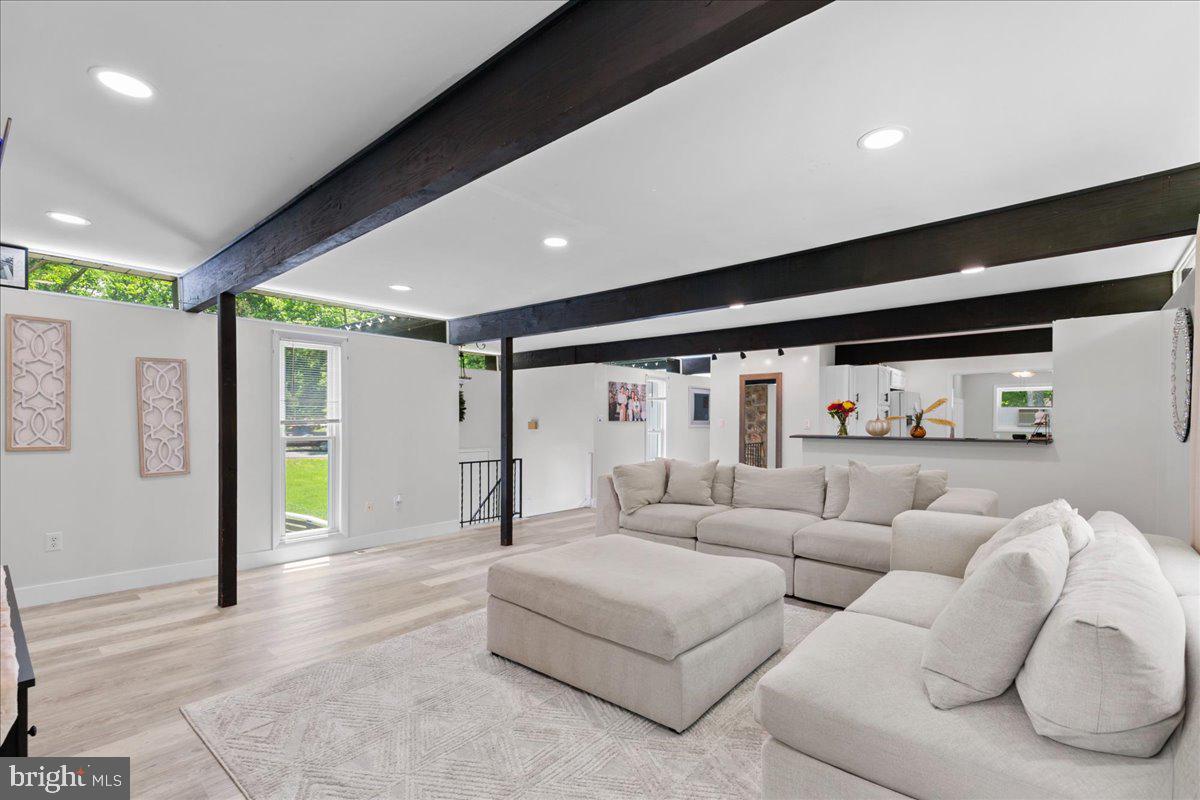 OAK RIDGE ESTATES - Residential