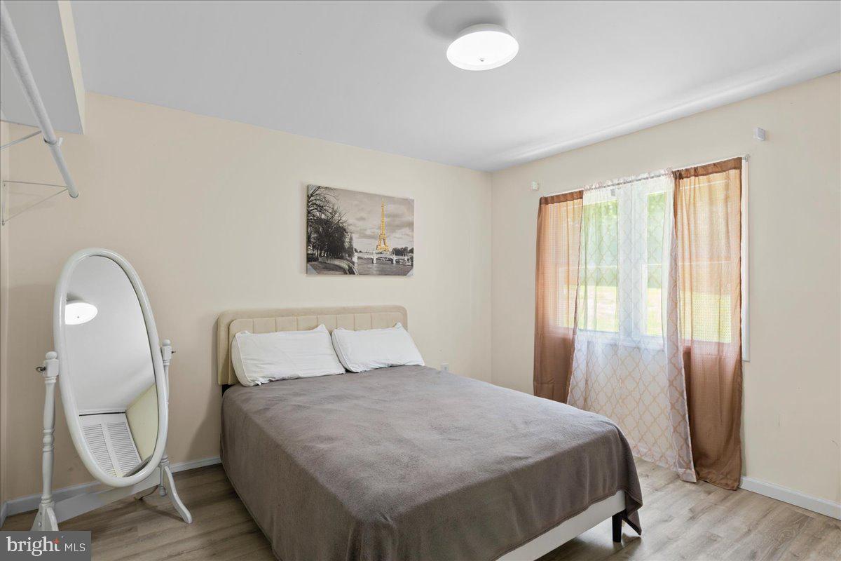 OAK RIDGE ESTATES - Residential