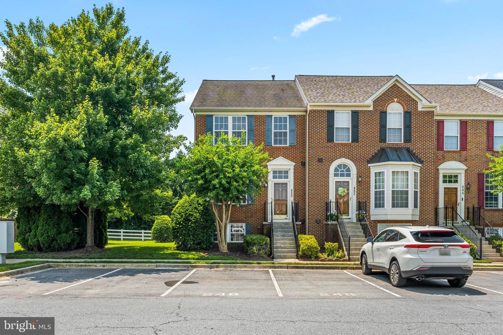 GLENBROOK - Residential