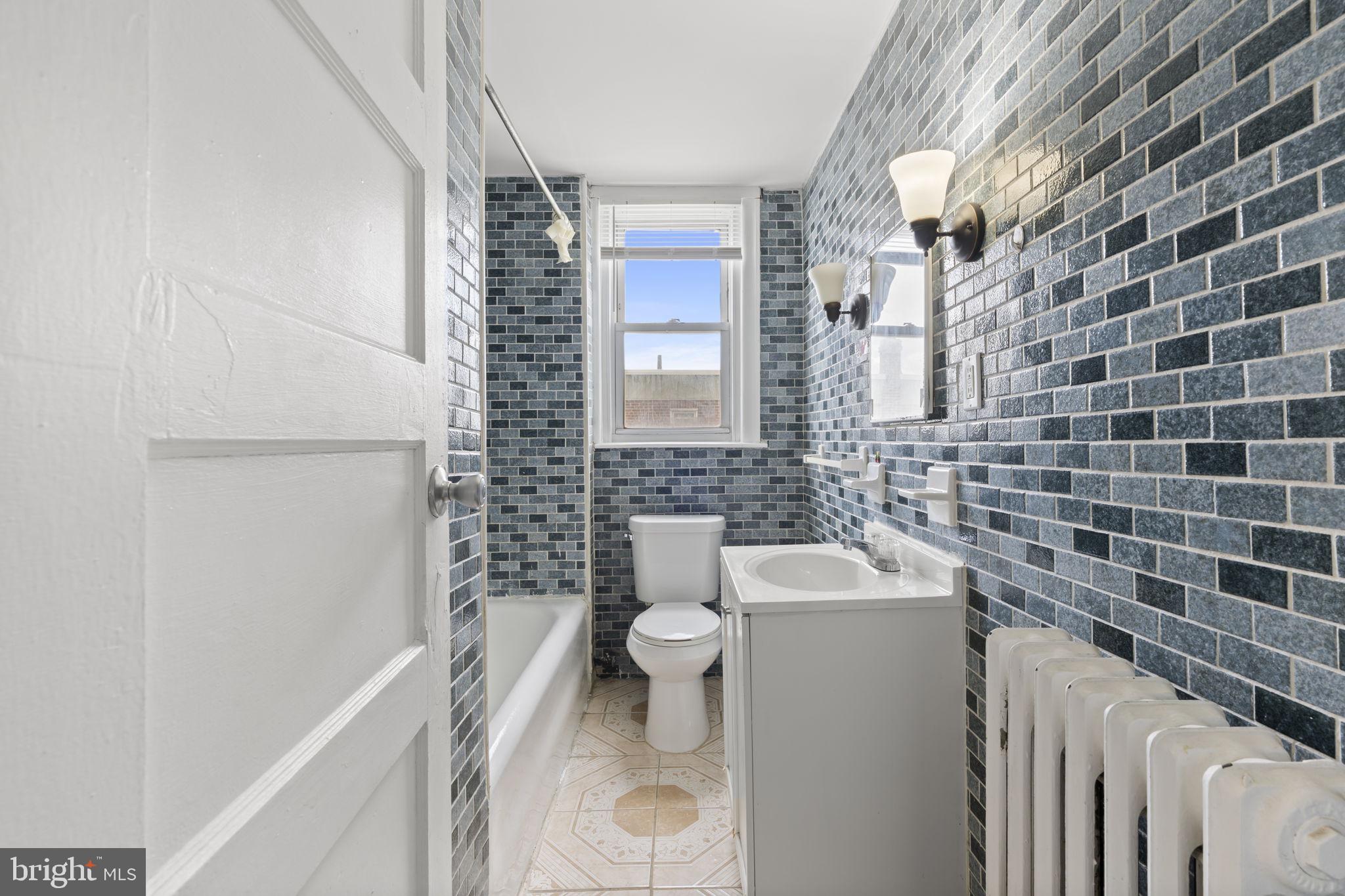 LAWNCREST - Residential