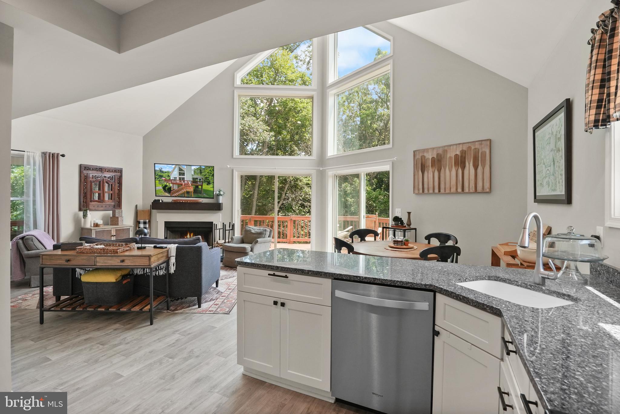 JUNEWOOD ESTATES - Residential