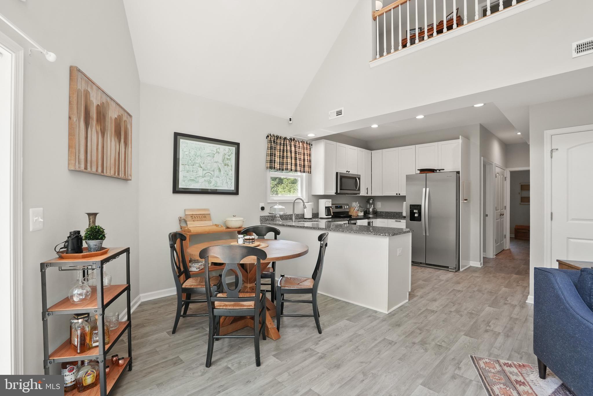 JUNEWOOD ESTATES - Residential