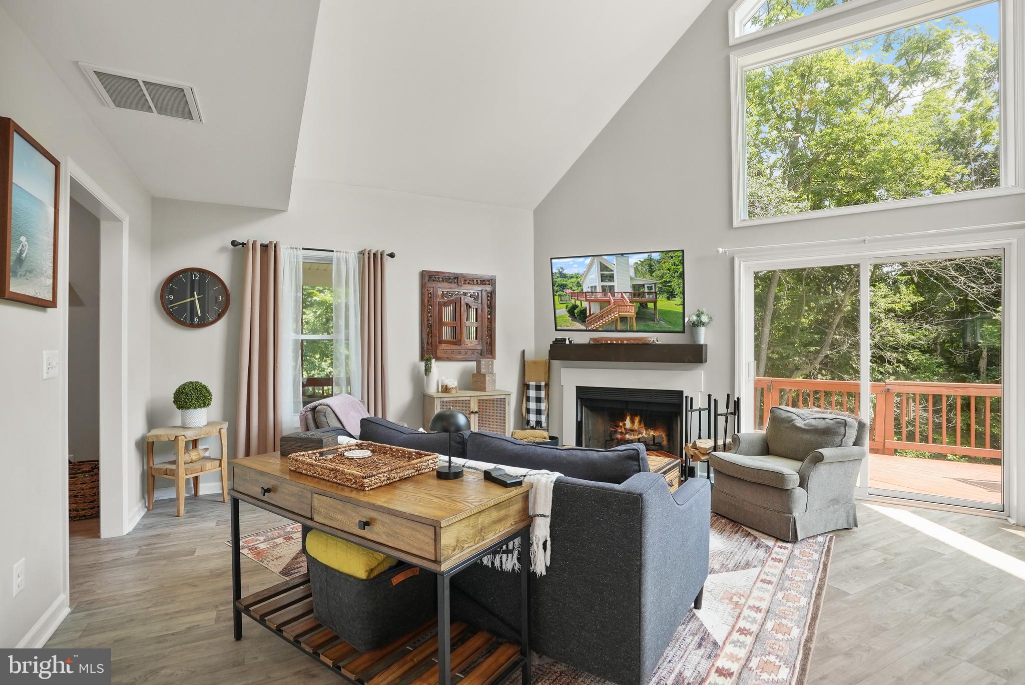 JUNEWOOD ESTATES - Residential