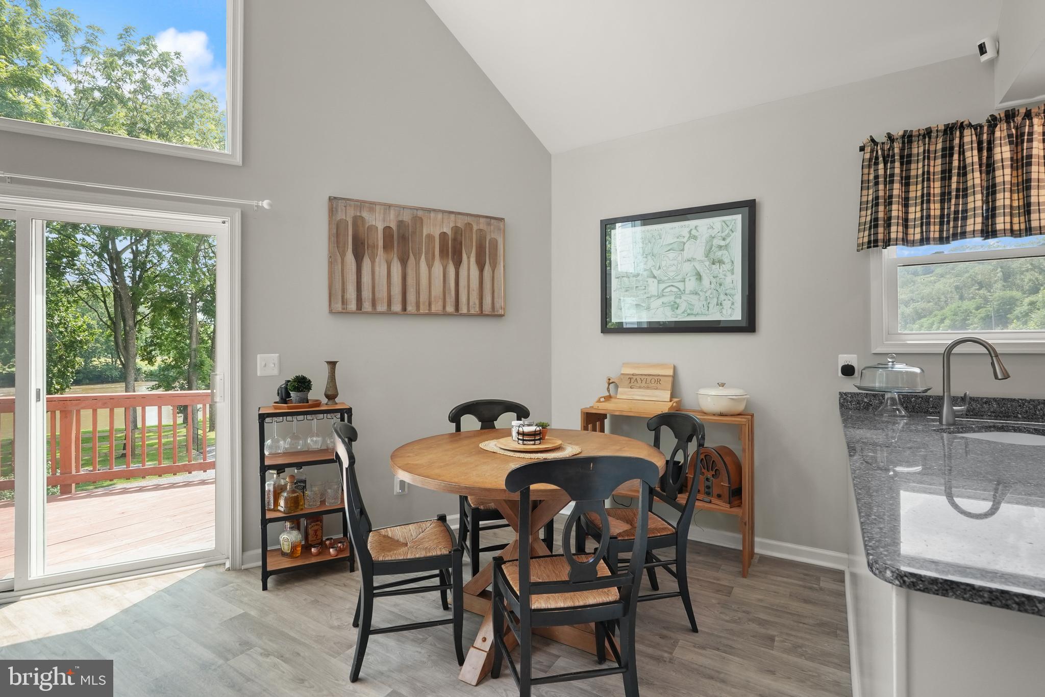 JUNEWOOD ESTATES - Residential