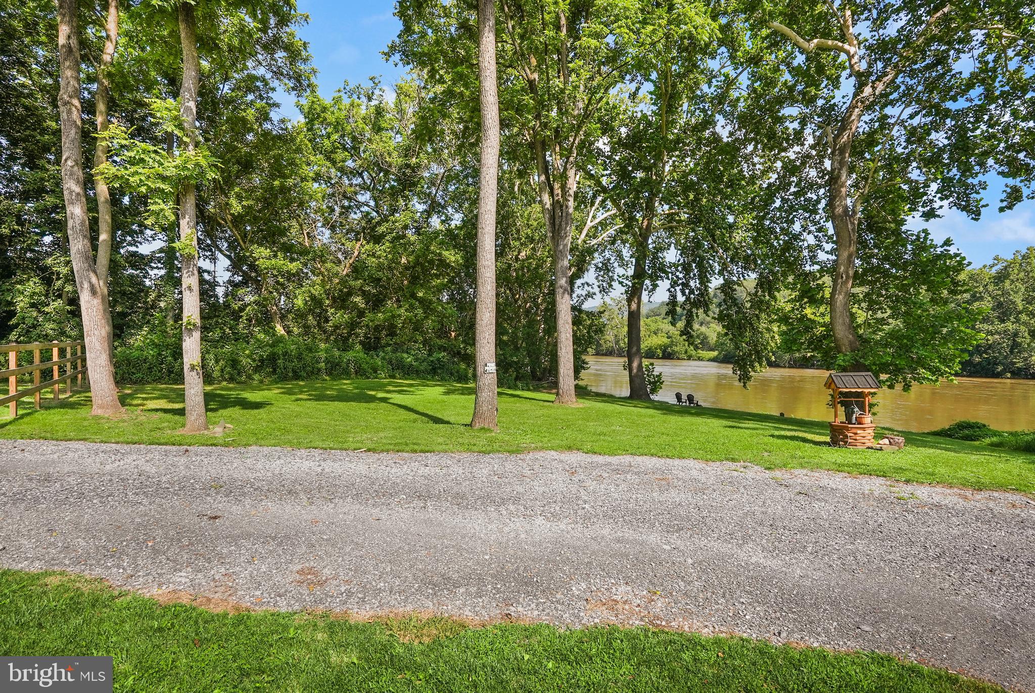 JUNEWOOD ESTATES - Residential