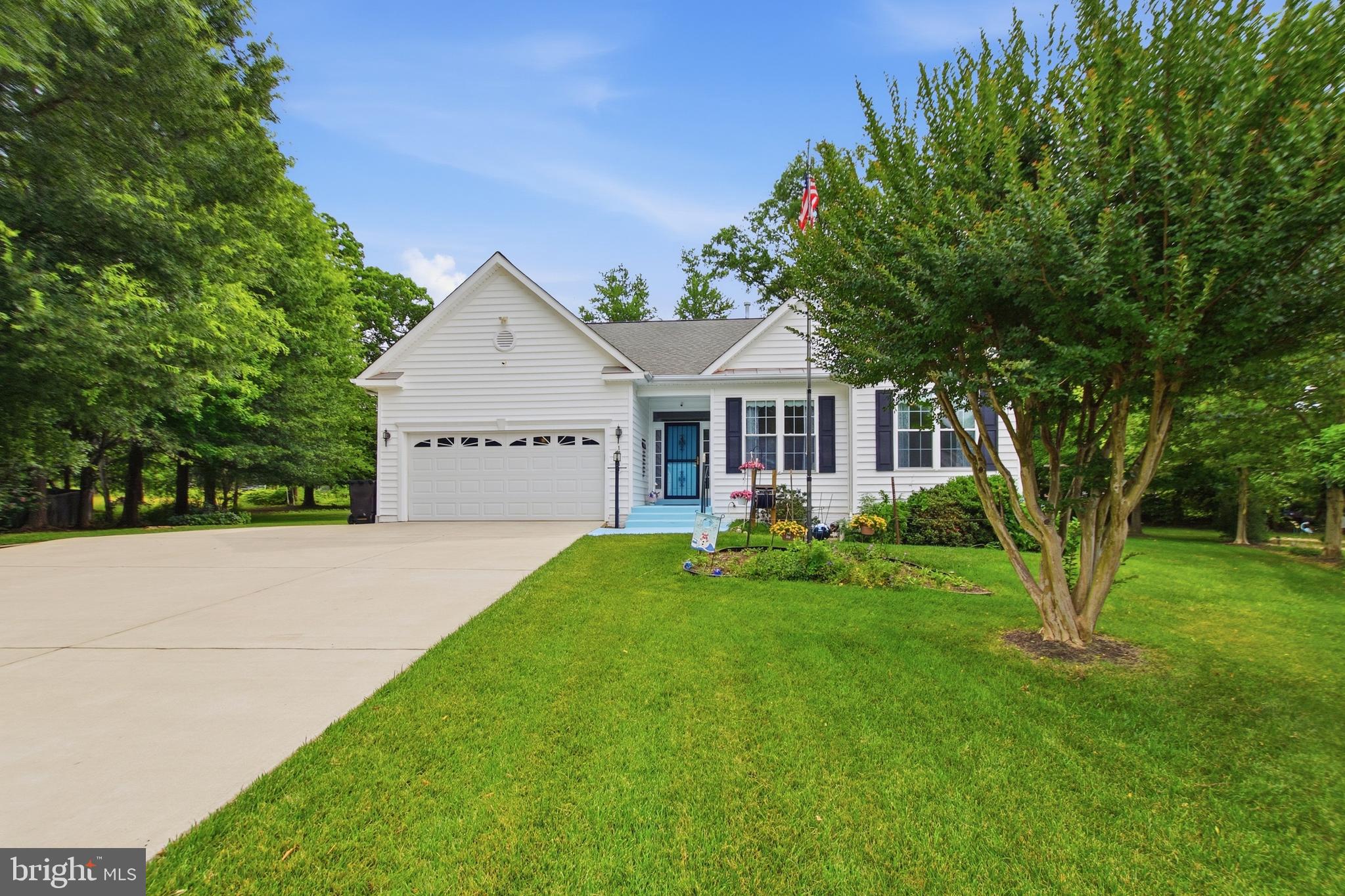 Welcome to this beautiful home in one of Woodbridge's most sought-after communities!

This spacious residence offers the open floor plan today's buyers are looking for. The inviting living room features a cozy fireplace, perfect for relaxing on chilly evenings or enjoying quality time with family and friends.

The large kitchen is sure to impress, featuring granite countertops, a walk-in pantry with custom-built drawers, a charming garden window for indoor plants, and a bright eat-in dining area—everything a home chef could desire.

Designed for convenient one-level living, the main level includes a spacious primary suite with walk-in closets and a private bathroom, along with three additional bedrooms. New Acadia flooring was installed throughout the main level in April 2026, and the entire home was freshly painted in April 2026.

The finished lower level provides exceptional flexibility, featuring a bonus room that can serve as a bedroom, complete with two walk-in closets, an additional bedroom, a den, and a possible playroom or office. You'll also find a large storage room to accommodate all your organizational needs. Luxury Ultra Vinyl flooring was installed throughout the basement in May 2026.

Step outside and discover your own backyard retreat. The expansive deck overlooks a beautifully landscaped yard and a sparkling swimming pool, creating the perfect setting for entertaining guests, hosting family gatherings, or simply enjoying a peaceful evening at home.

This home combines comfort, space, and modern updates in an outstanding Woodbridge location. Don't miss this incredible opportunity!