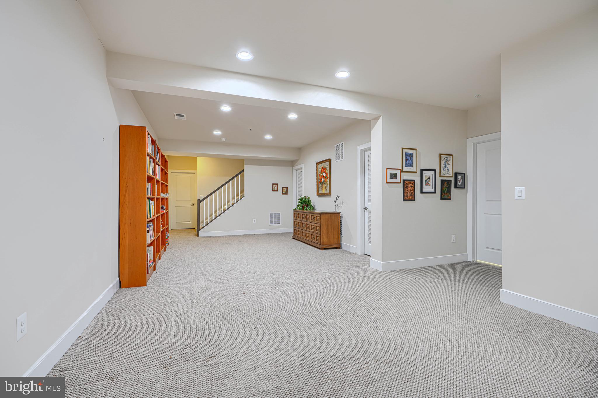 WALDEN WOODS - Residential