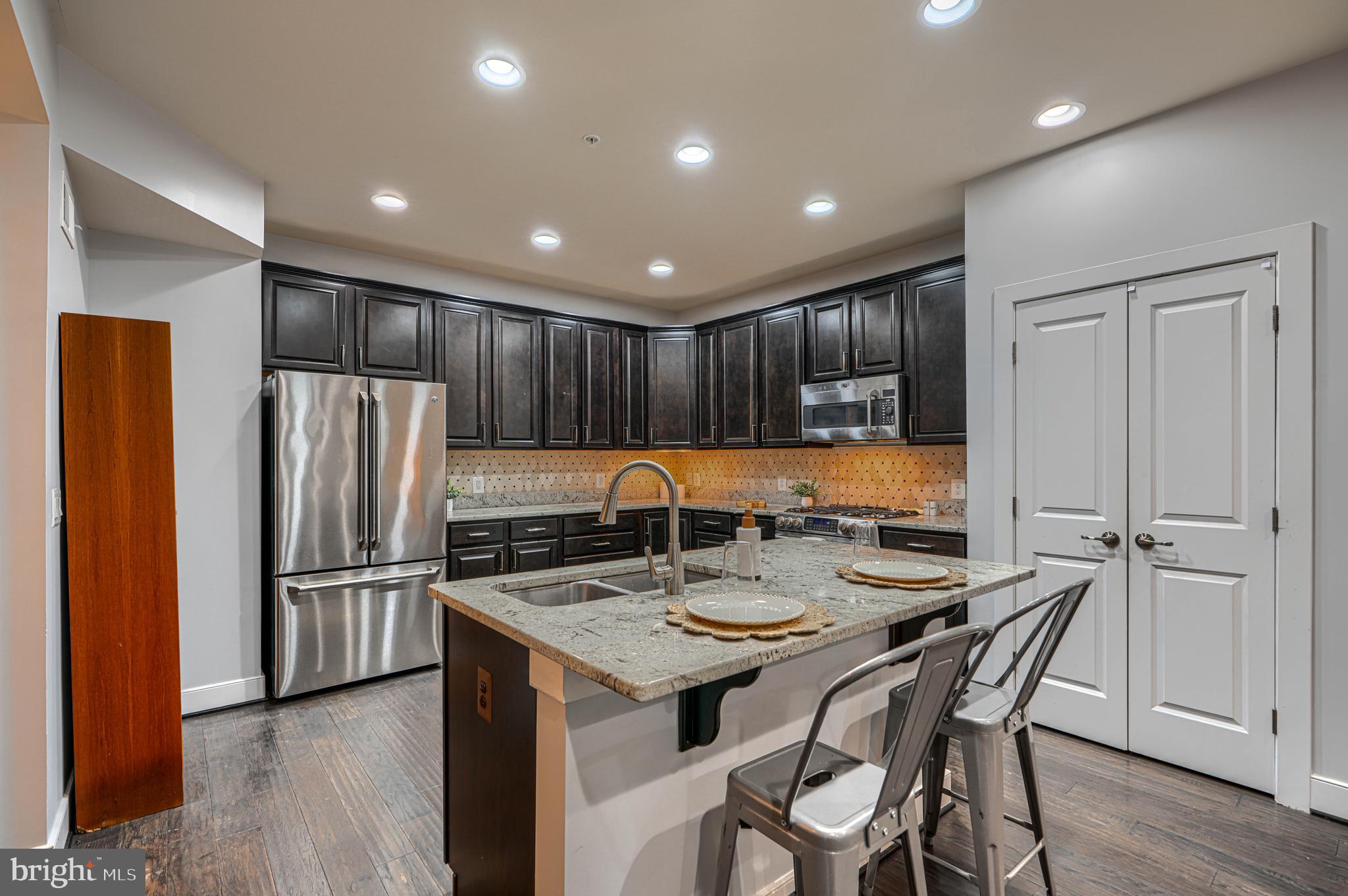 WALDEN WOODS - Residential