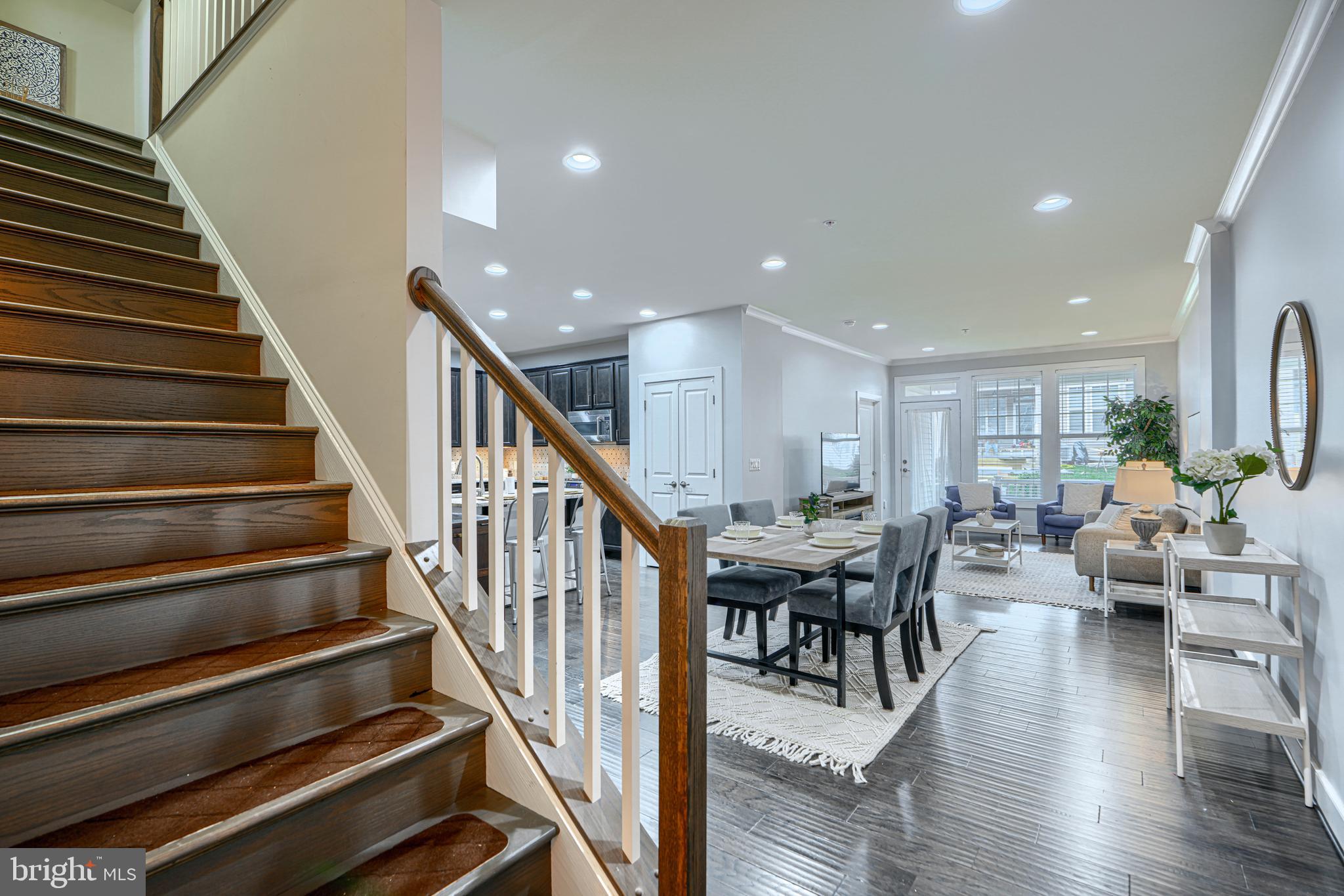 WALDEN WOODS - Residential