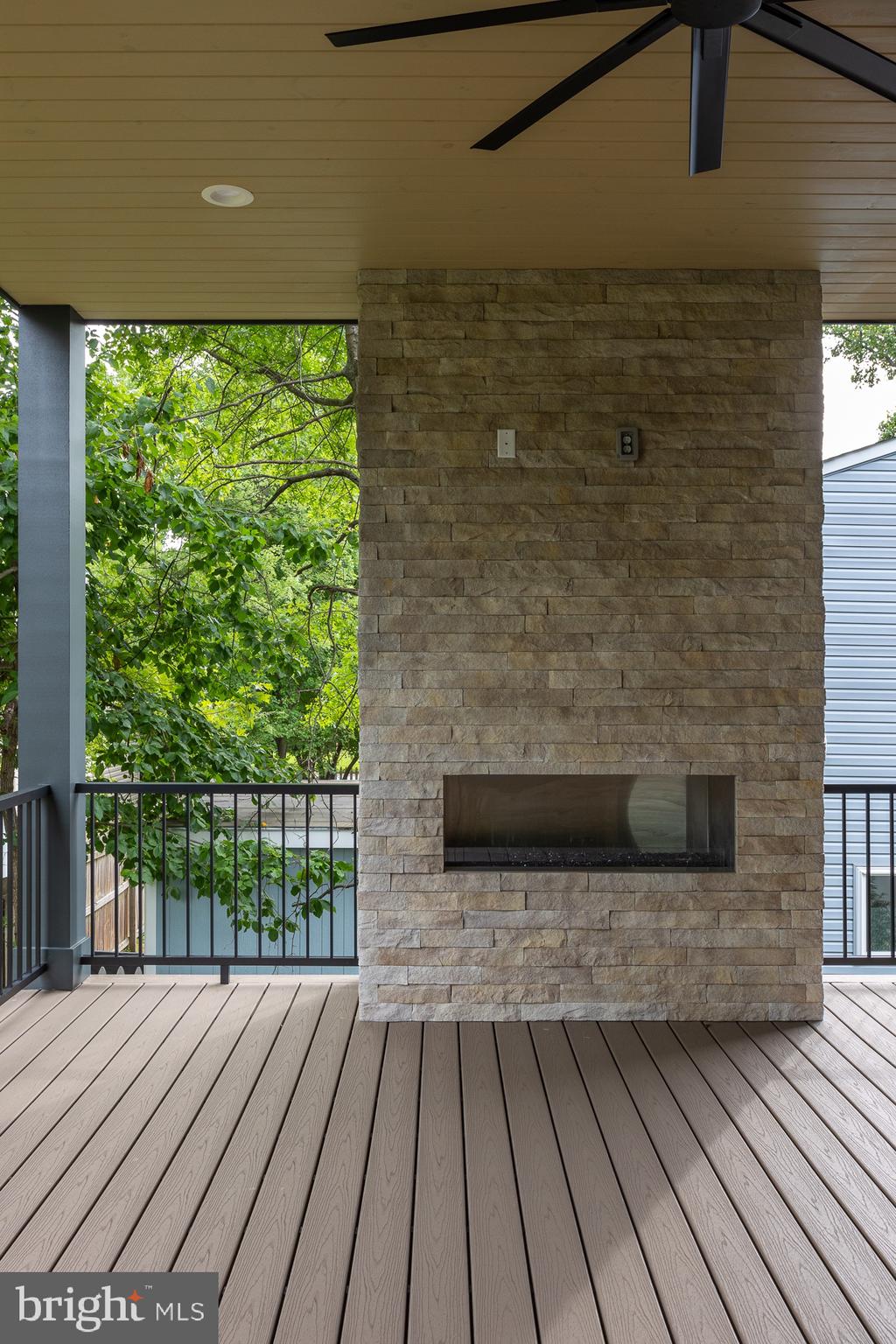 PIMMIT HILLS - Residential