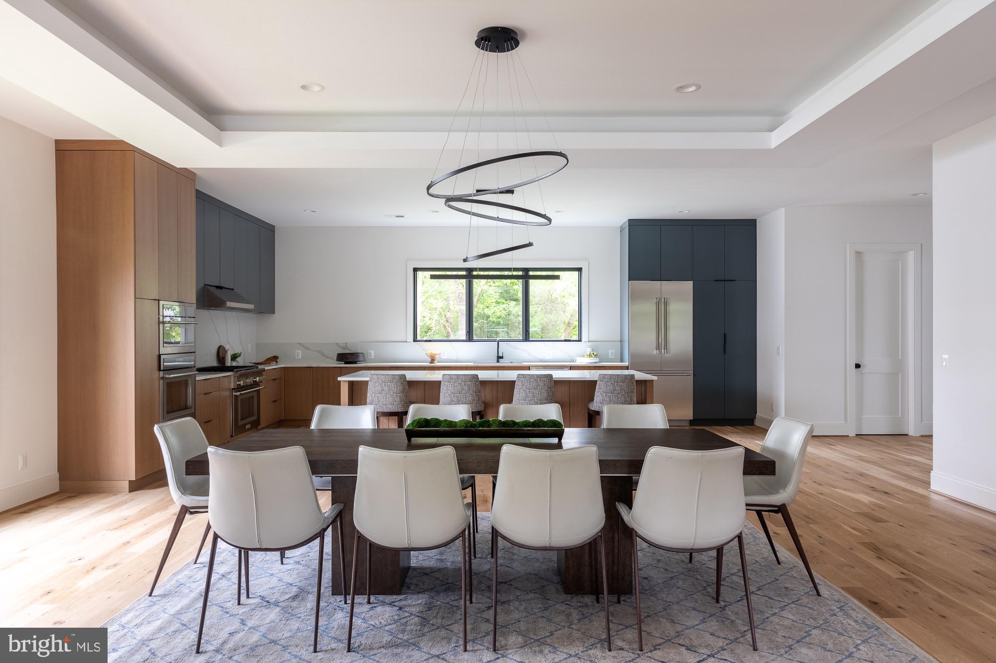 PIMMIT HILLS - Residential